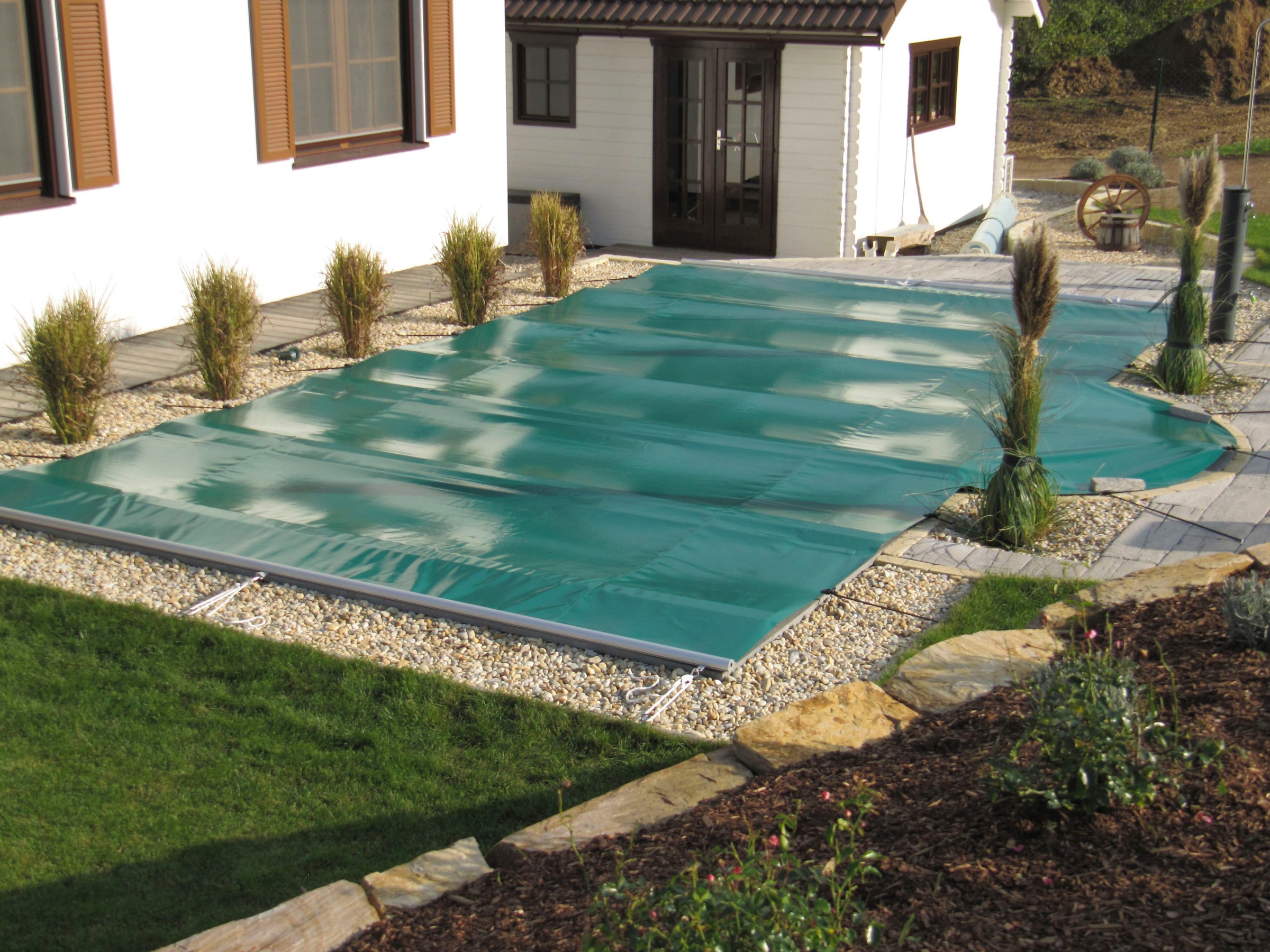 KWAD Pool-Abdeckplane "Rollabdeckung Standard", Rollabdeckung 7,0x3,5 m (Planenmaß 7,5x4,0 m)