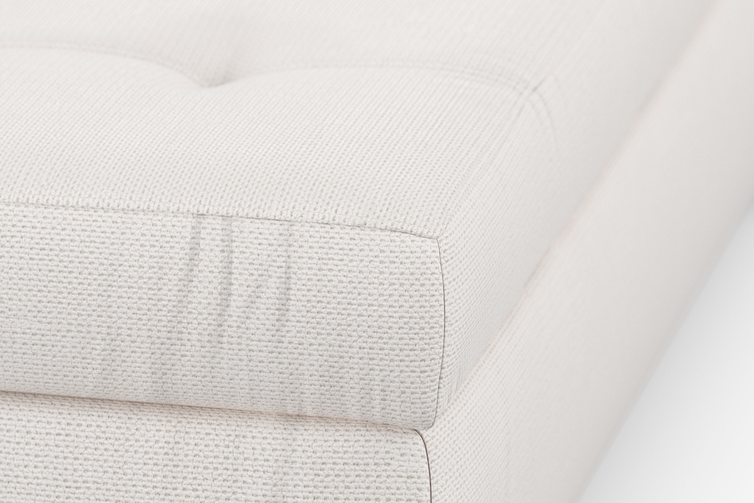 DOMO collection Hocker »Treviso XXL: B/T/H: 161/60/41 cm«, mit Stauraum, auch in Cord, passend zur Serie, moderne Steppung