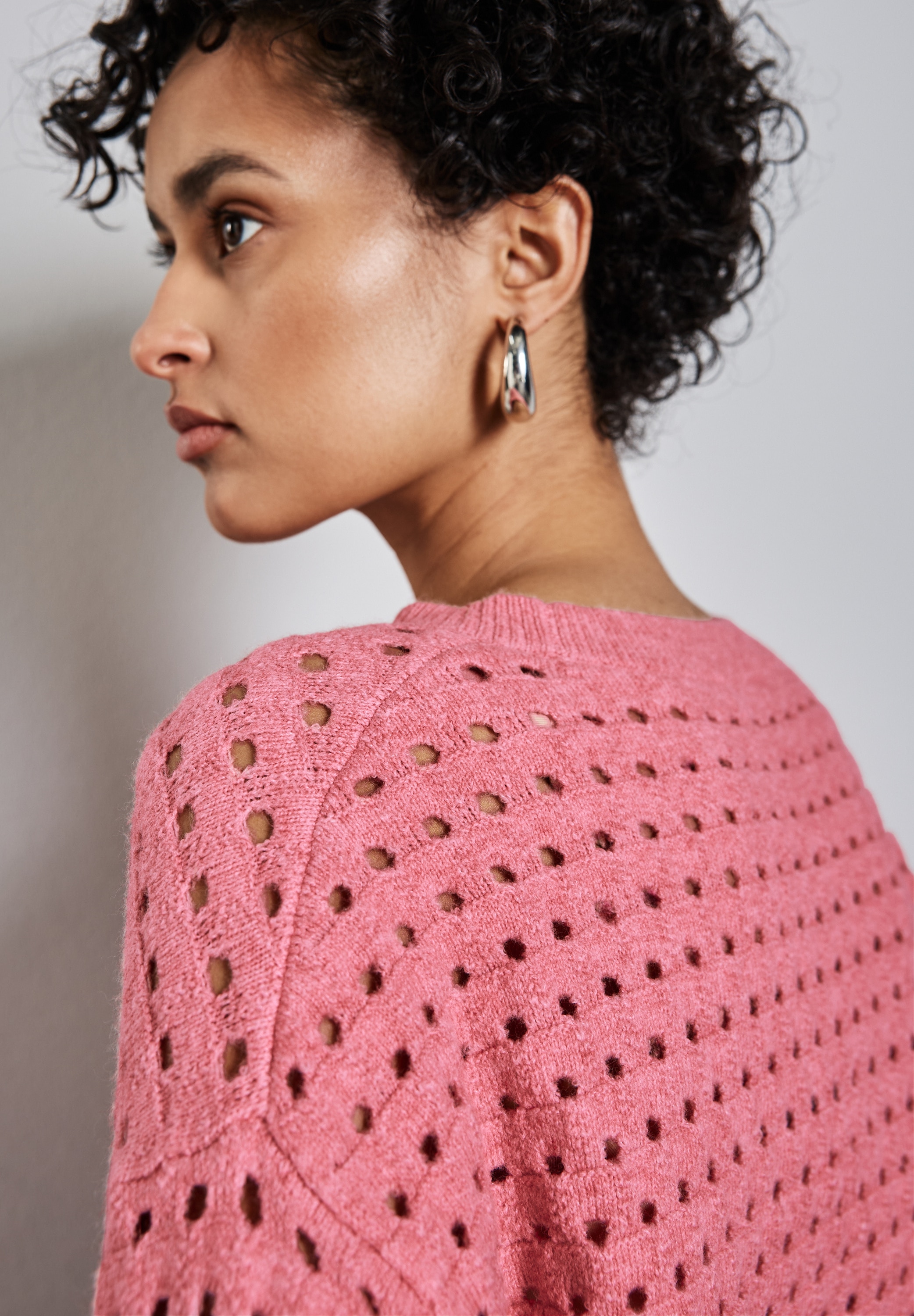 STREET ONE Strickpullover, mit Lochmuster