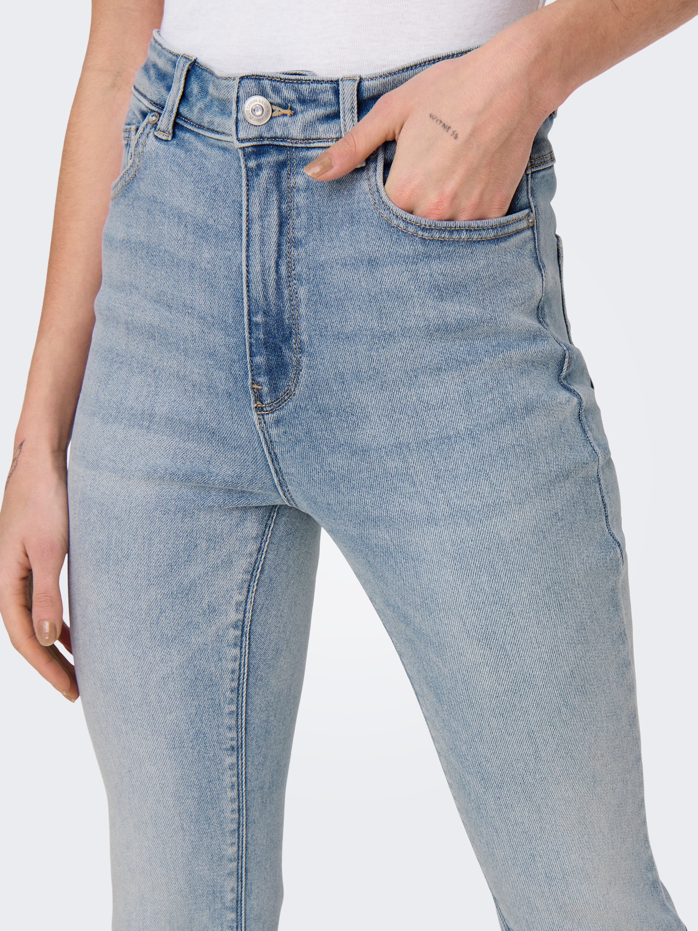 ONLY Bootcut-Jeans "ONLMILA HW FLARED DNM BJ837 NOOS" günstig online kaufen