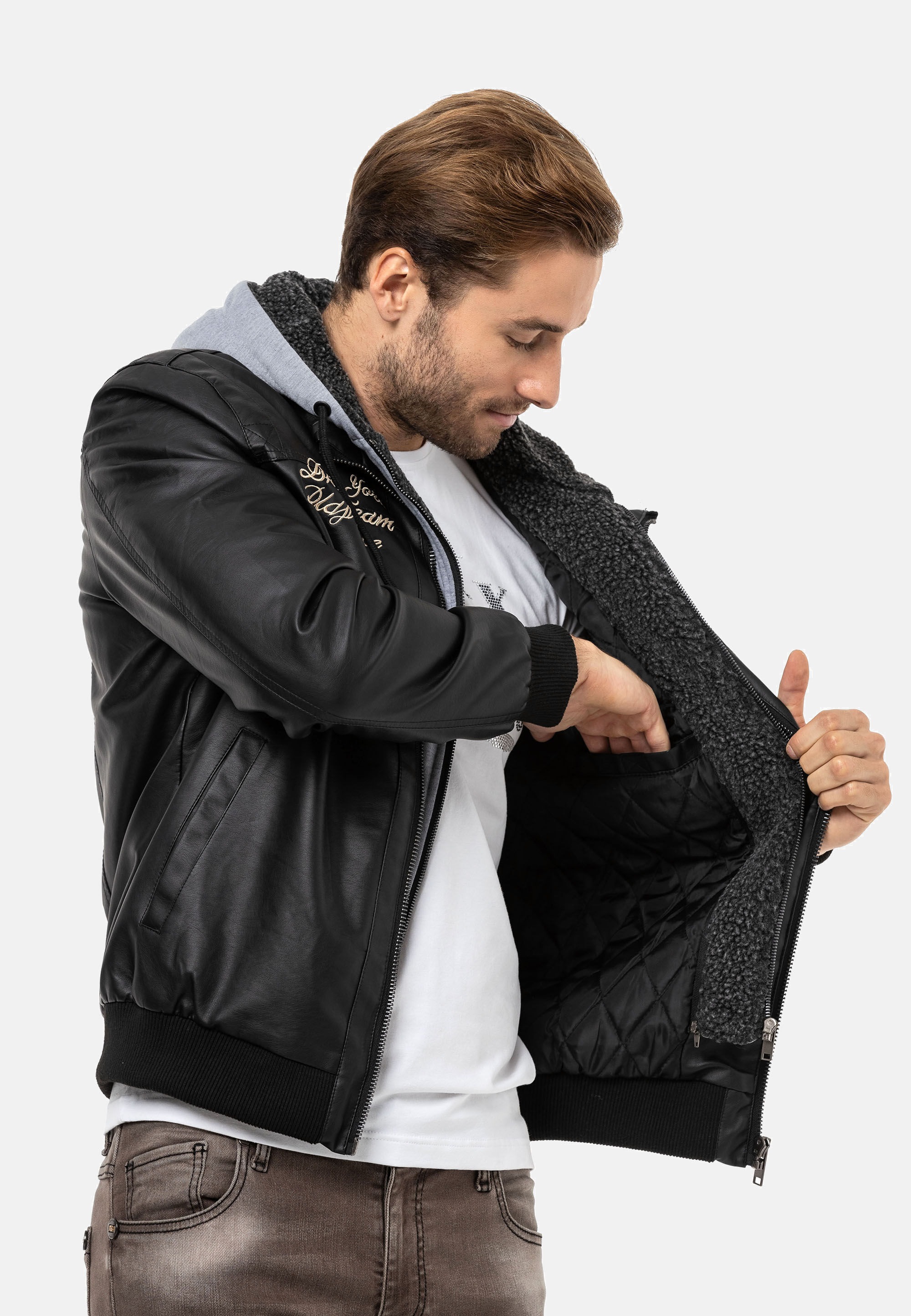 Cipo & Baxx Lederimitatjacke »Jacke«, mit Kapuze, mit herausnehmbarer Innenjacke