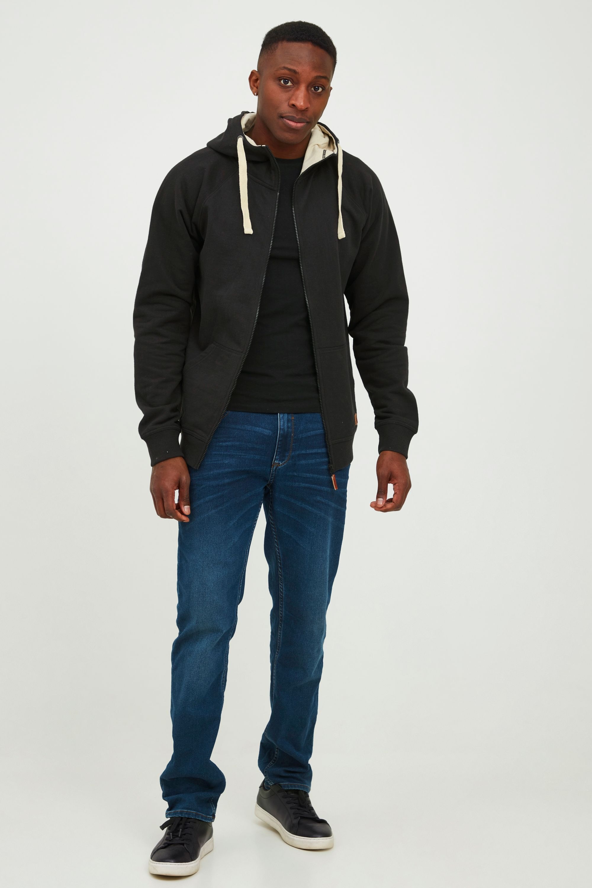Kapuzensweatjacke BLEND "BHSpeedy", Herren, Gr. L, schwarz, Sweatware, 60% Baumwolle, 40% Polyester (Farbe: Zink Mix 70% Baumwolle, 30% Polyester / Farbe: Sand Mix 90% Baumwolle, 10% Polyester), unifarben, regular fit normal, ohne Ausschnitt, Raglanärmel  2