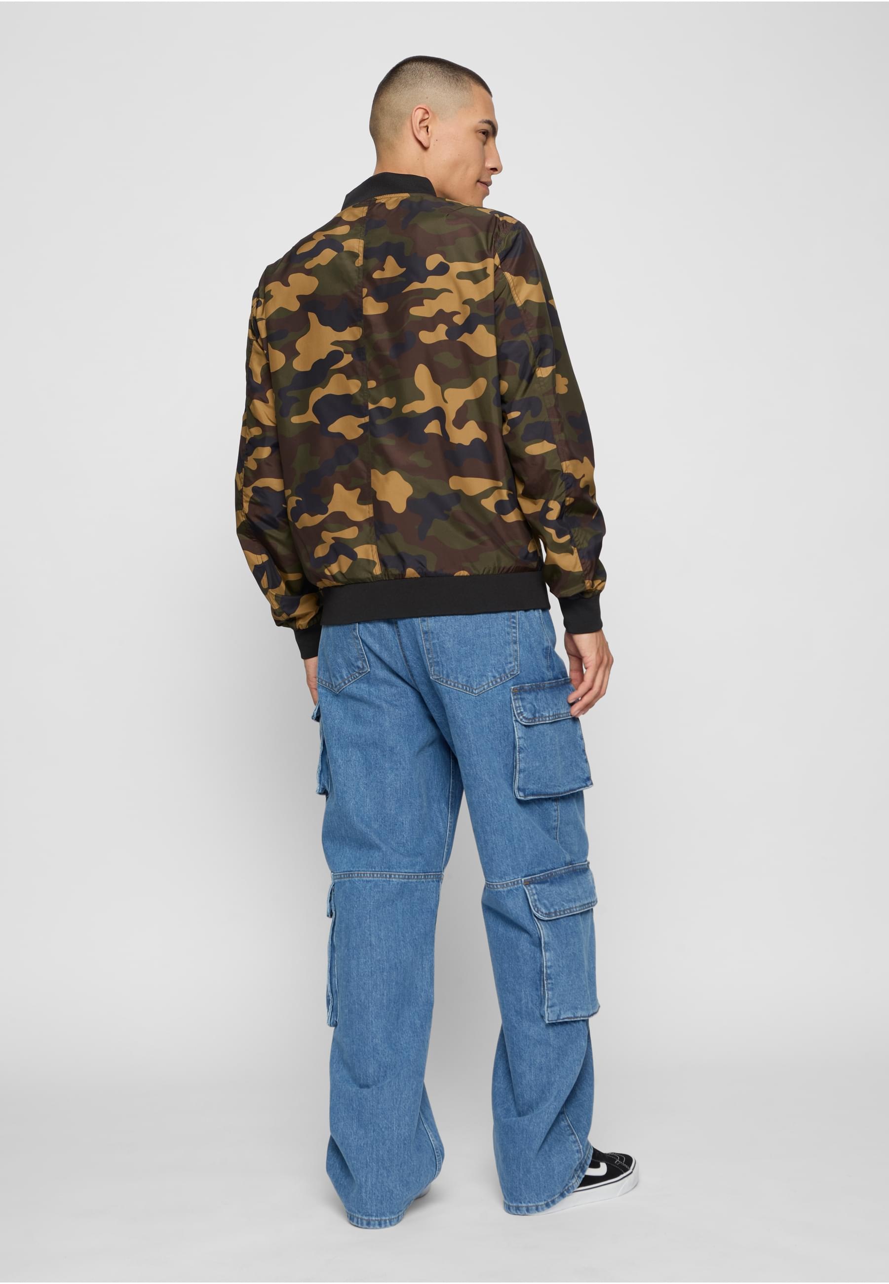 URBAN CLASSICS Allwetterjacke »Urban Classics Herren Light Camo Bomber Jacket«, (1 St.), ohne Kapuze