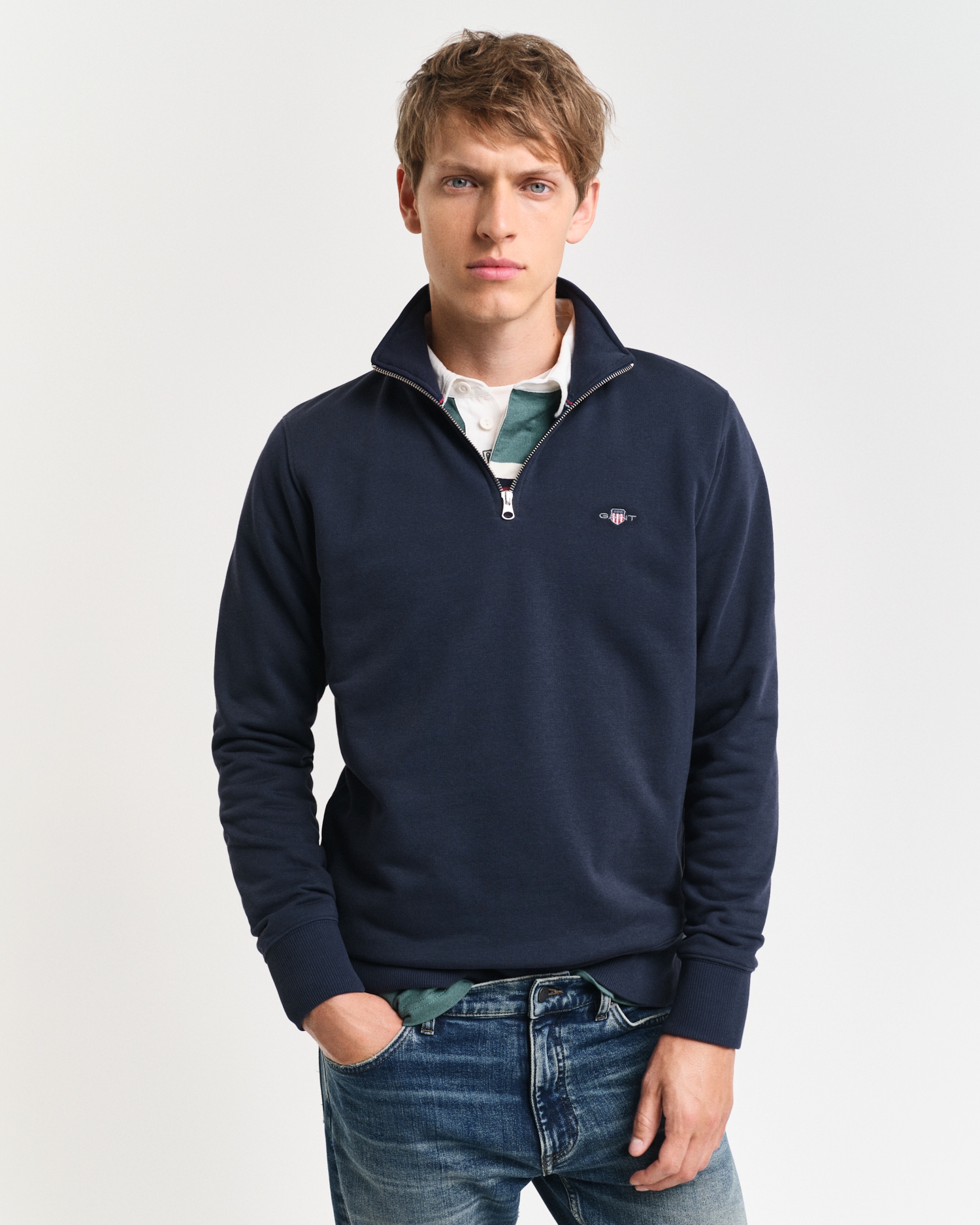 Gant Sweatshirt "REG SHIELD HALF ZIP SWEAT", mit Logostickerei auf der Brus günstig online kaufen