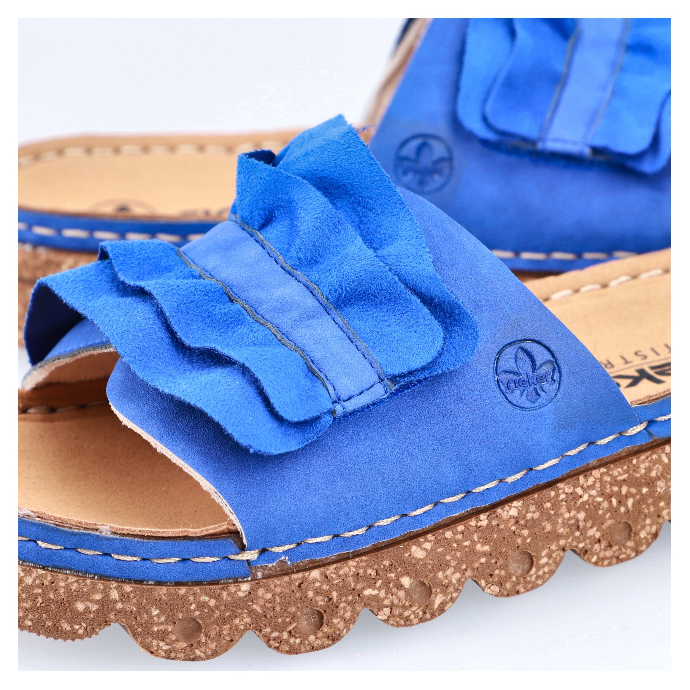 Rieker Pantolette, Sommerschuh, Strandschuh, Hausschuh mit modischer Plateausohle