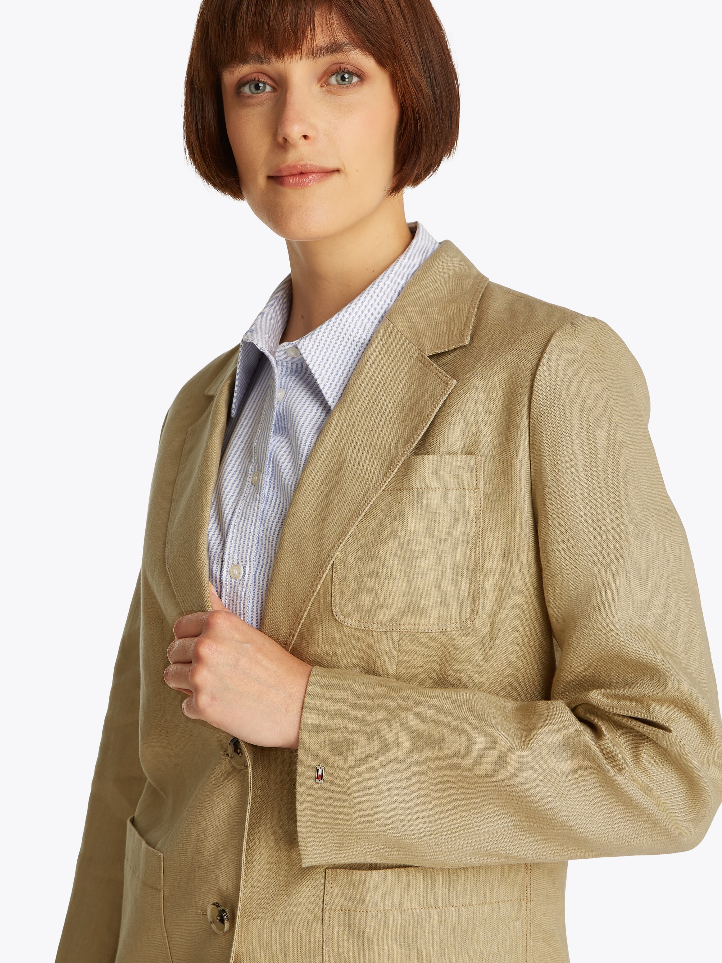 Tommy Hilfiger Kurzblazer »ESS LINEN REGULAR SB BLAZER«, mit Metalllabel,kühlendes Premium Leinen