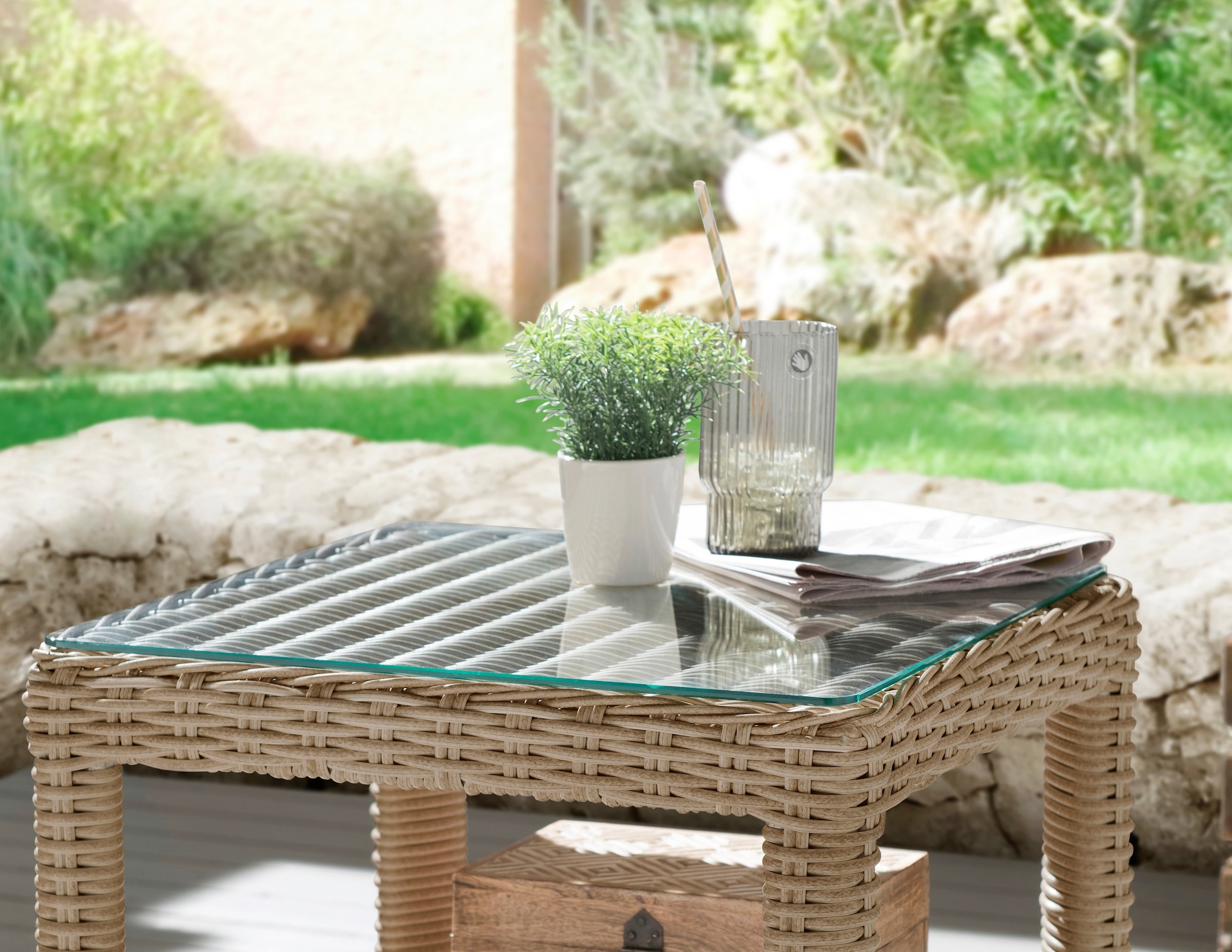 46x47x50cm, Glasplatte aufgelegter kaufen BAUR Destiny Beistelltisch mit Polyrattan, | »MERANO«,