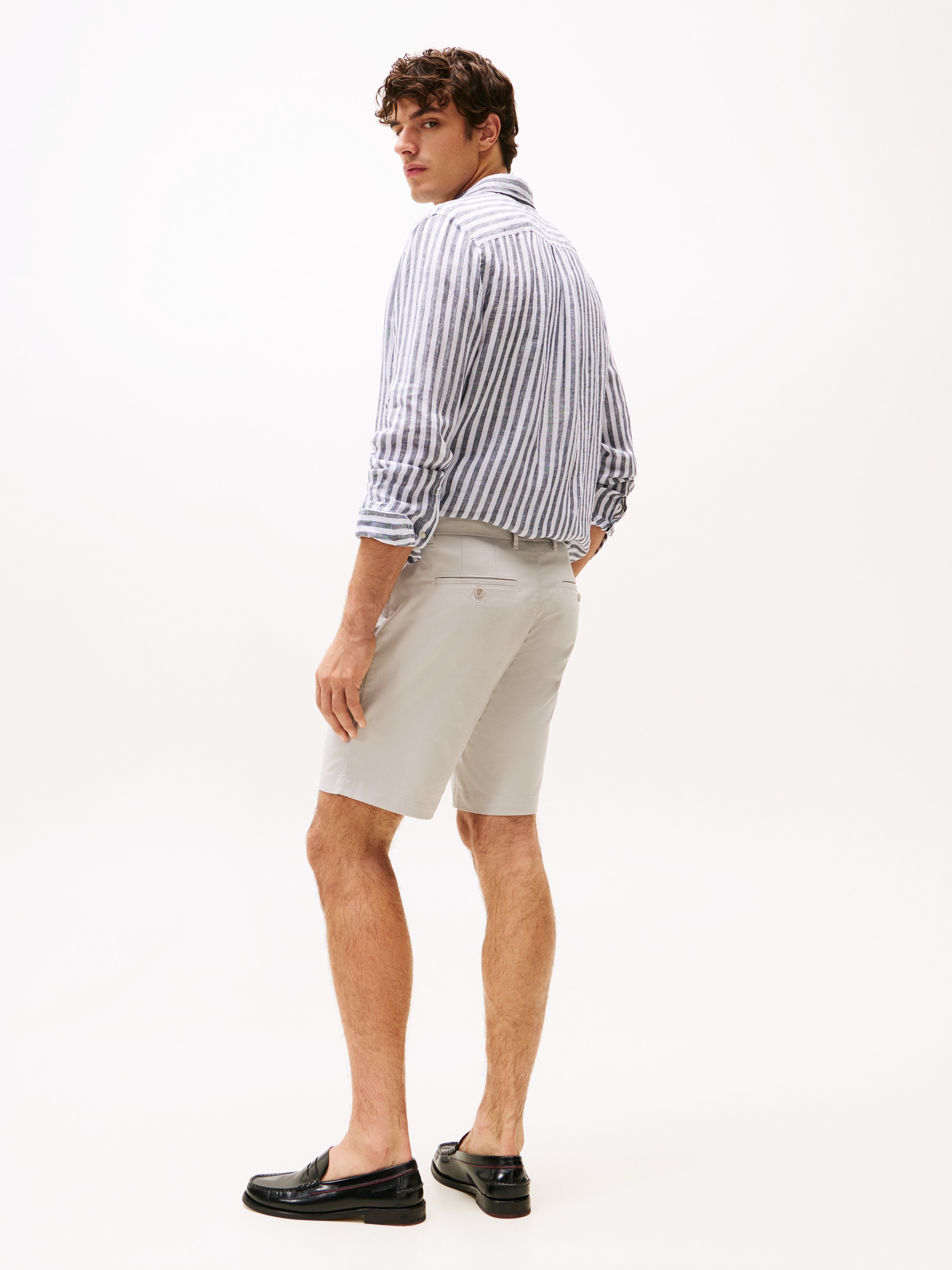 Tommy Hilfiger Chinoshorts »BROOKLYN SHORT 1985«, in klassischem Design