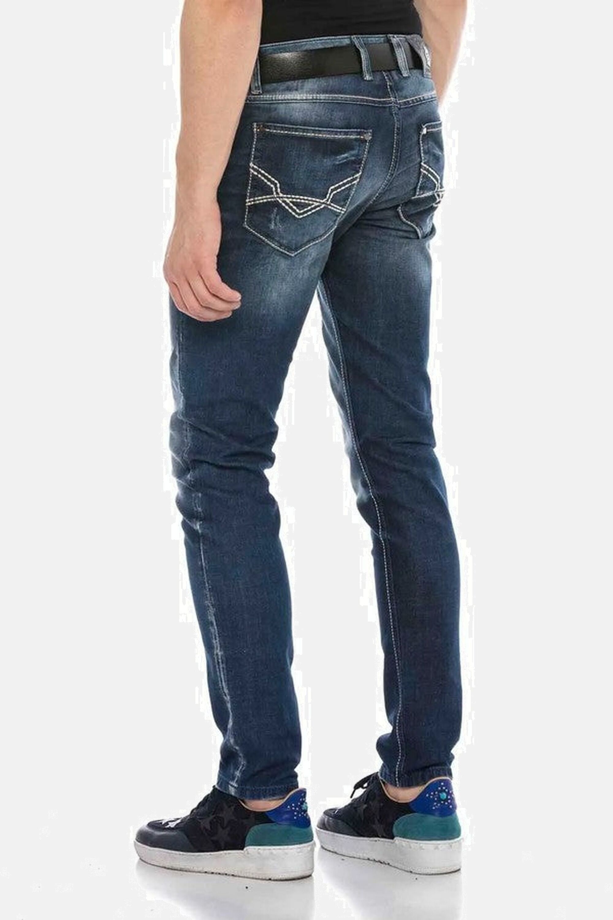 Cipo & Baxx Regular-fit-Jeans »Jeans«, in legerem Regular Fit-Schnitt, CD544
