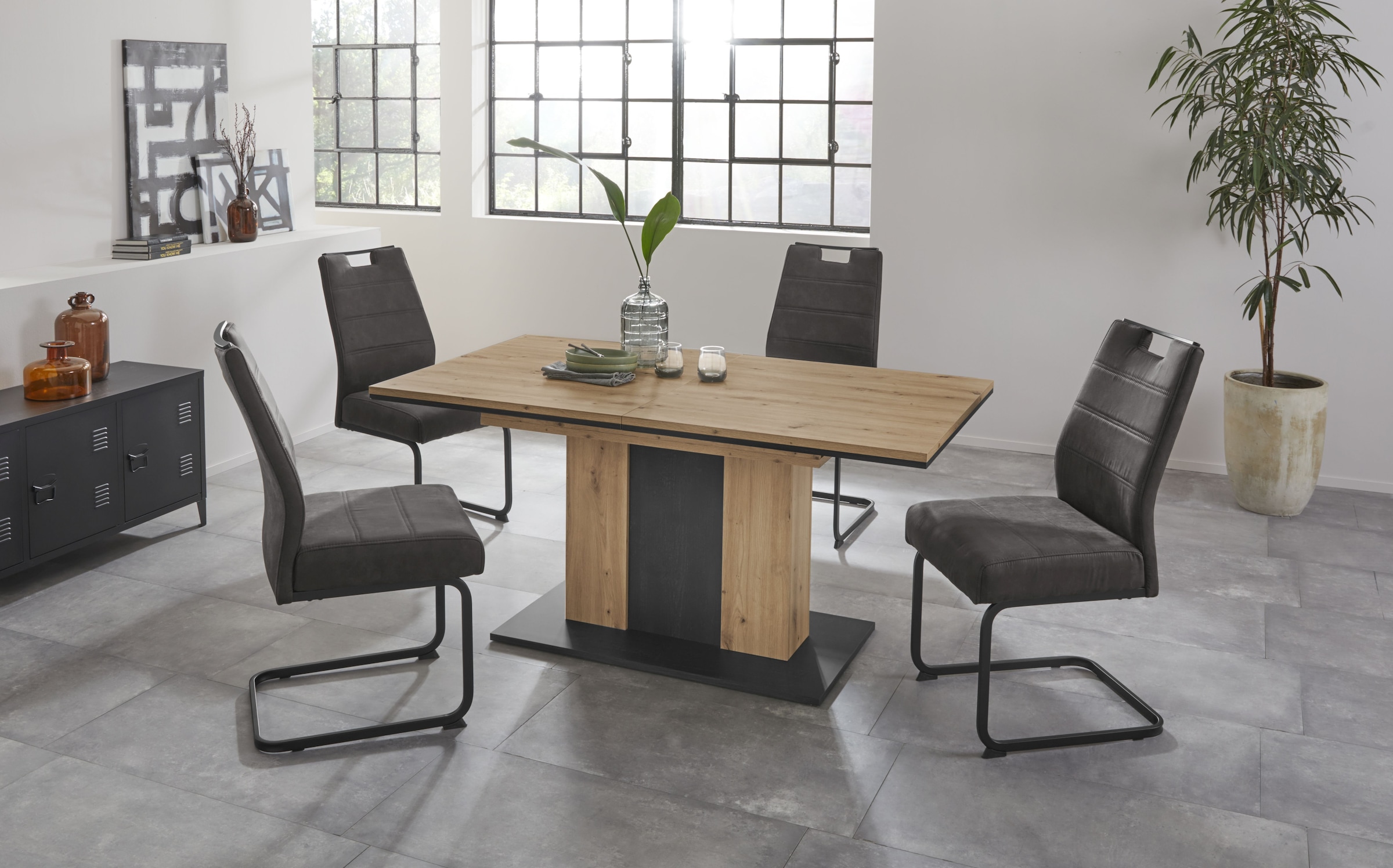 HELA Essgruppe "ATLANTA" 1 Tisch / 4 Stühle, 5 Stk. tlg. Tischplatte auszie günstig online kaufen