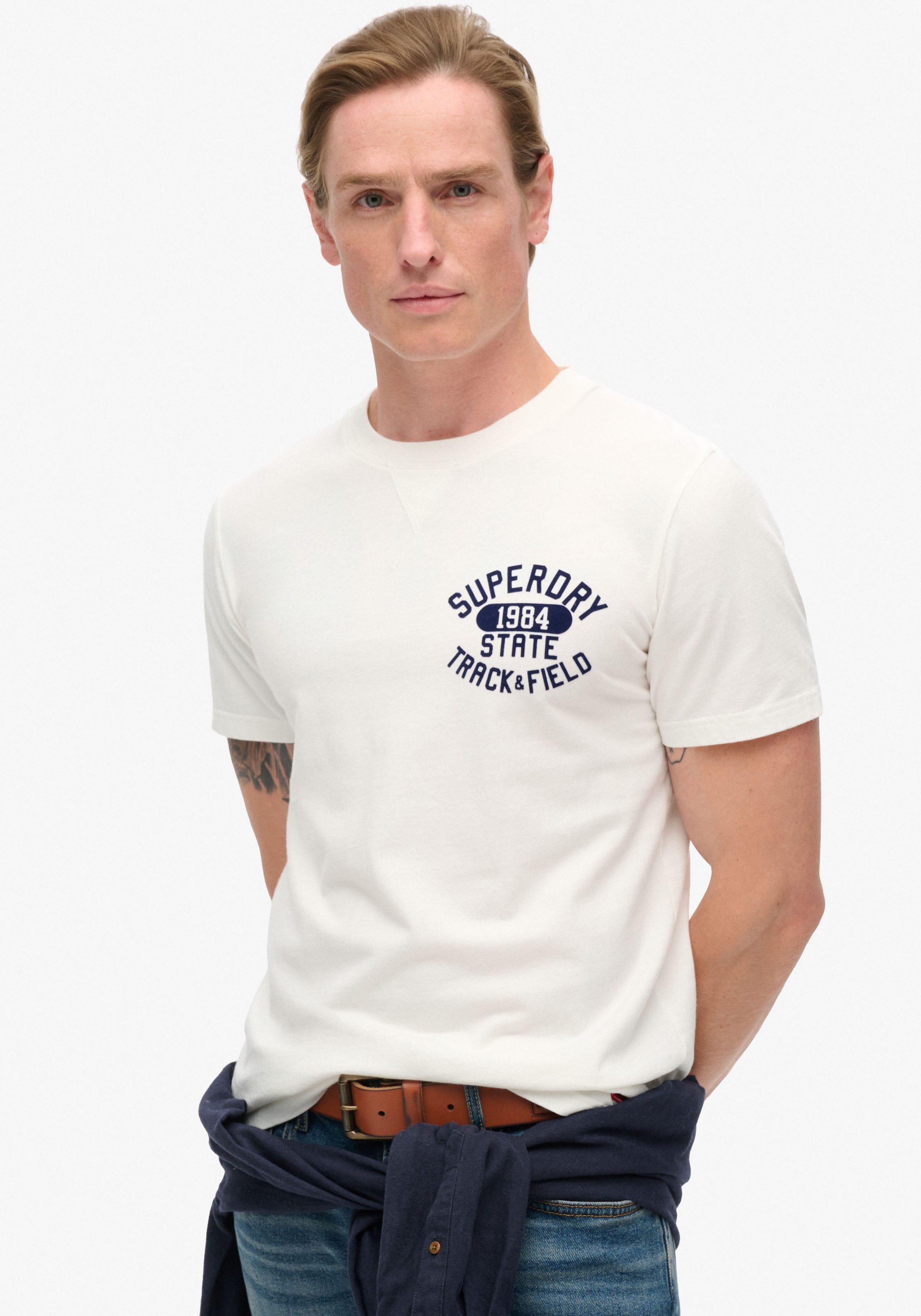 Superdry Rundhalsshirt "TRACK & FIELD GRAPHIC T SHIRT"