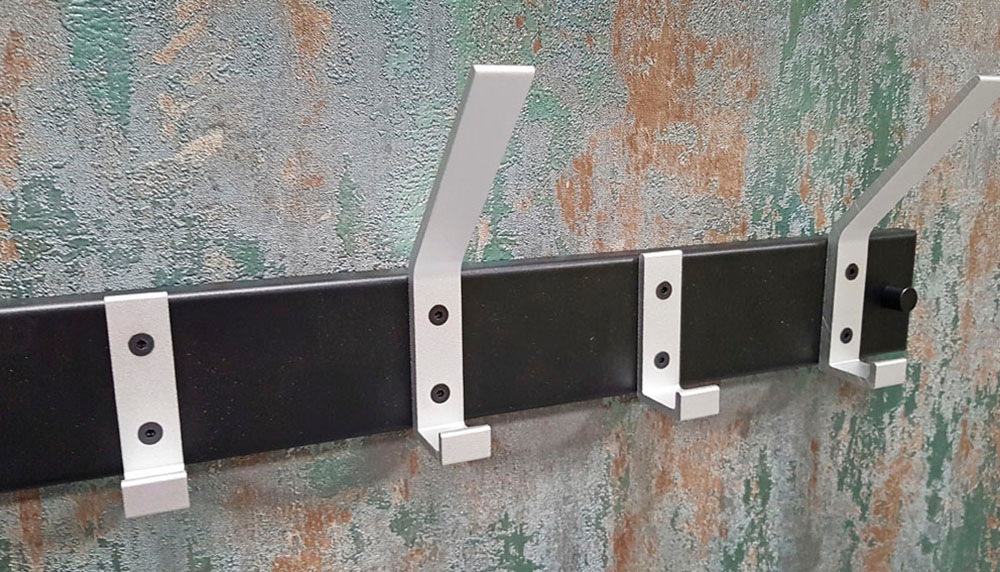 HAKU Garderobenleiste rechteckig - aus Metall Schwarz - B/T/H 70/8/14 cm