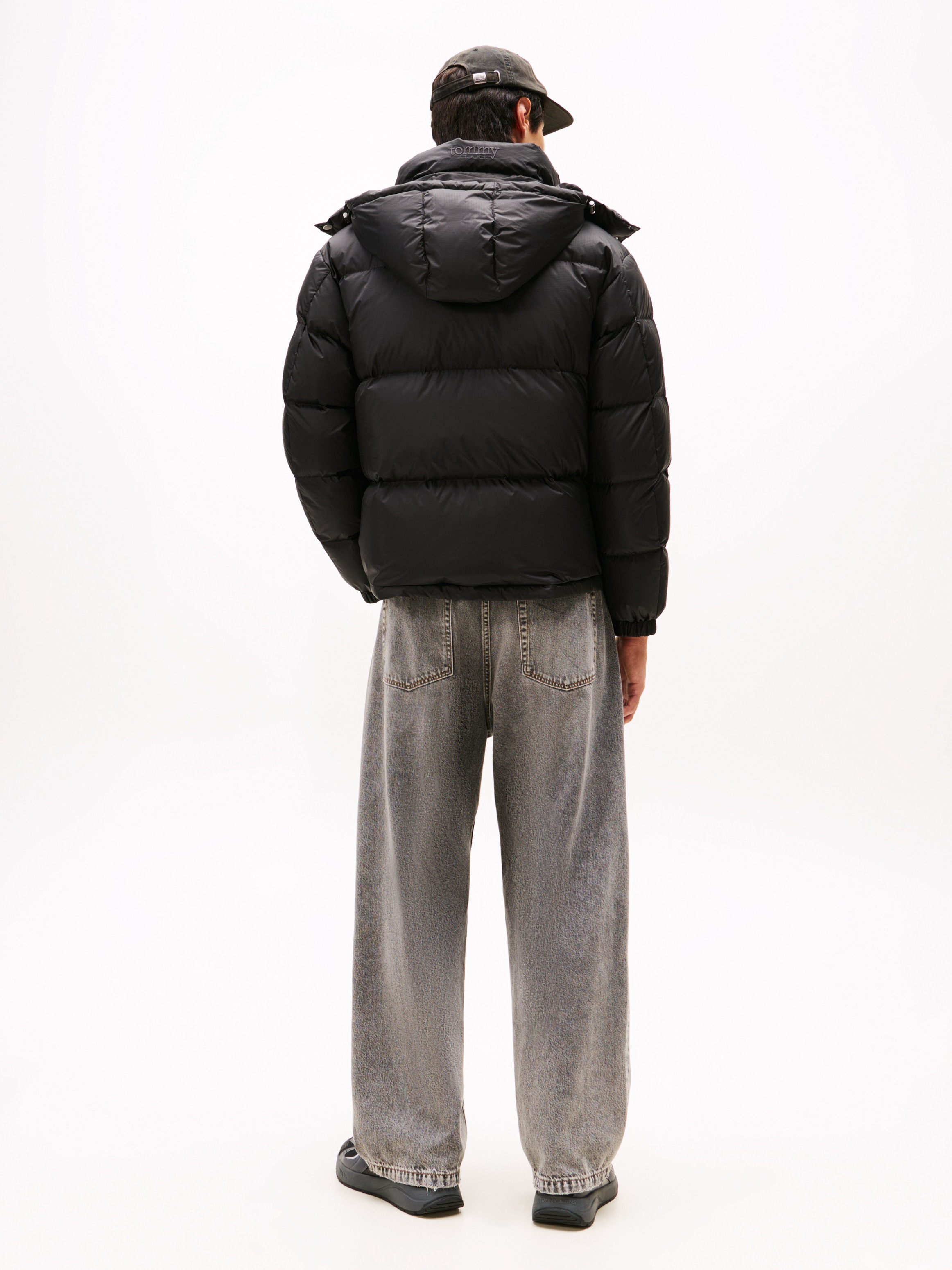 Tommy Jeans Steppjacke »ALASKA DOWN PUFFER«, mit Kapuze, Daunenjacke, Übergangsjacke Regular fit mit abnehmbarer Kapuze
