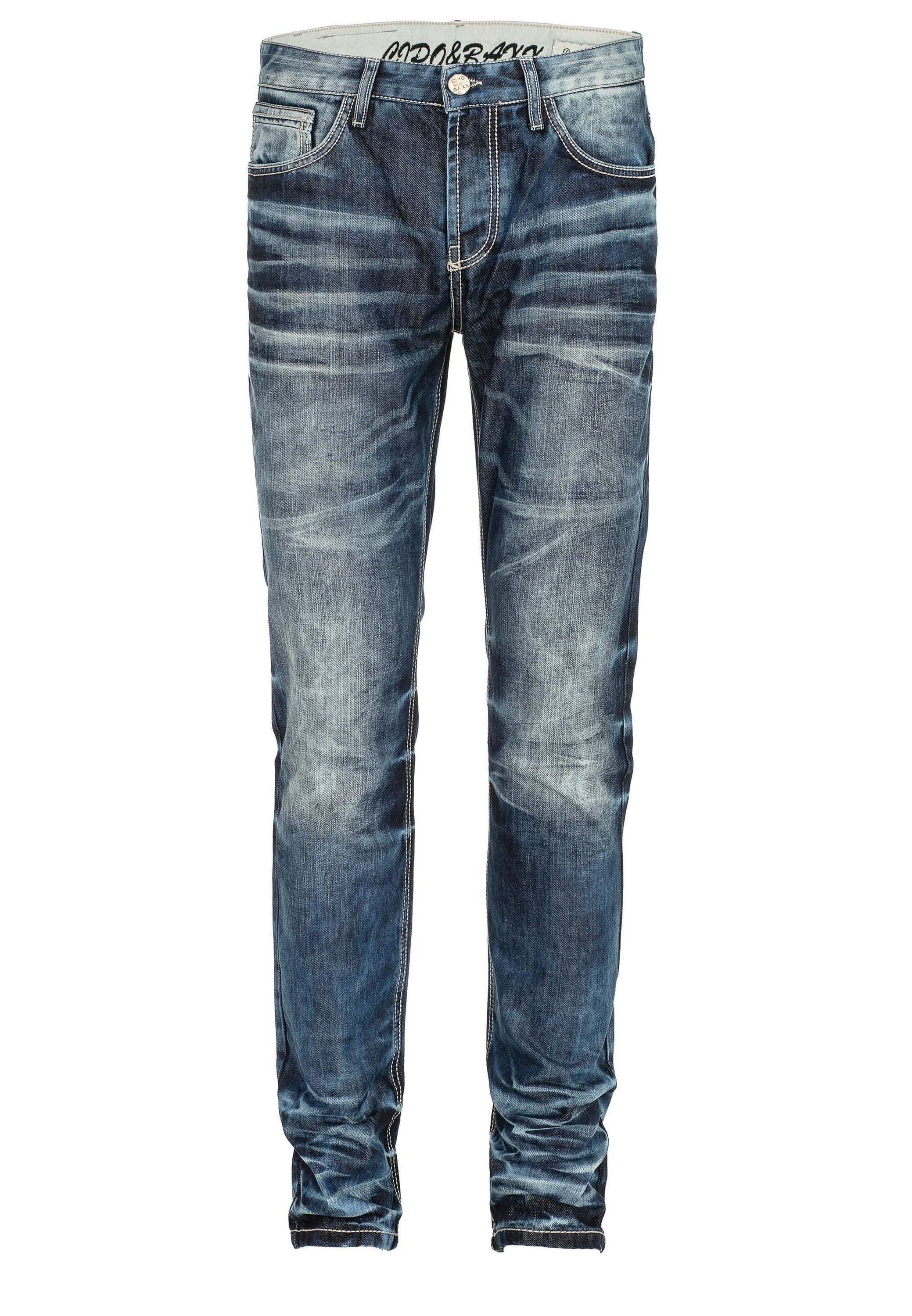 Cipo & Baxx 5-Pocket-Jeans »Jeans«, in Straight-Fit, CD-328