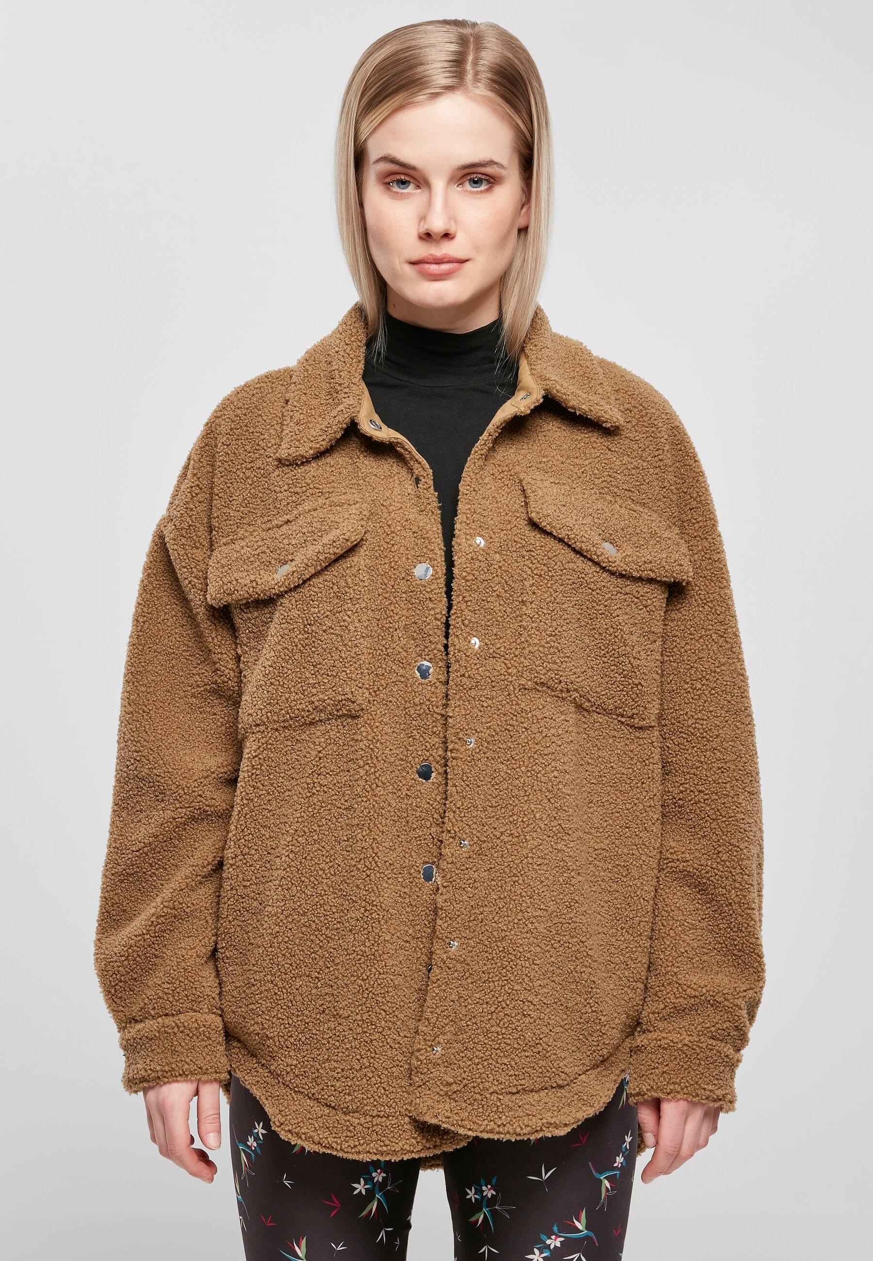 URBAN CLASSICS Langarmhemd »Urban Classics Damen Ladies Sherpa Overshirt«, (1 tlg.)