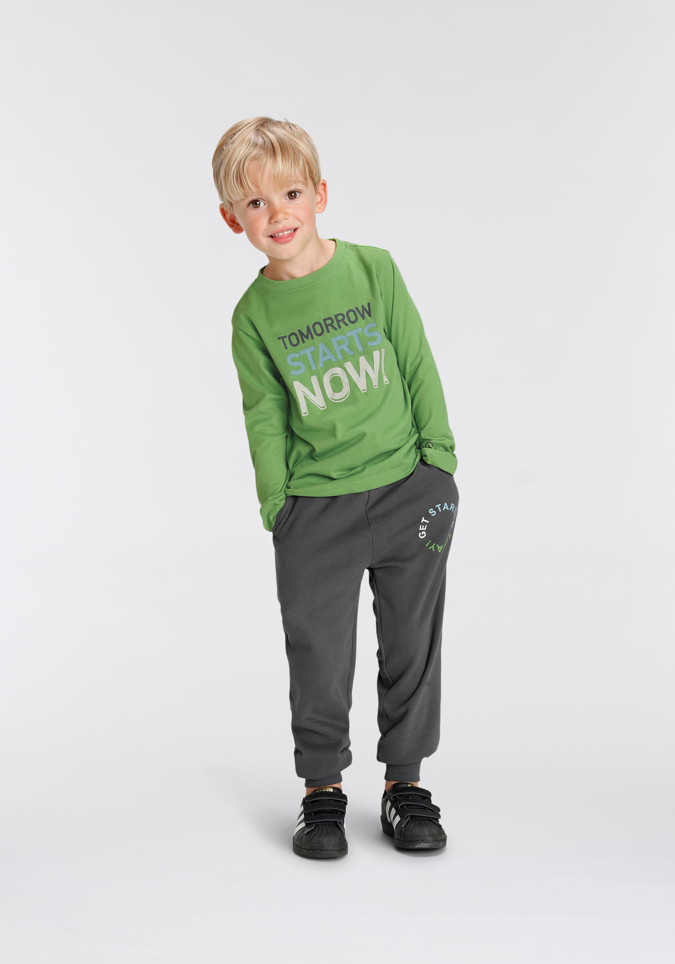 KIDSWORLD Shirt & Hose (Set, 2 tlg., »TOMORROW & NOW«, STARTS BAUR LA-Shirt | Spruch Jogginghose)