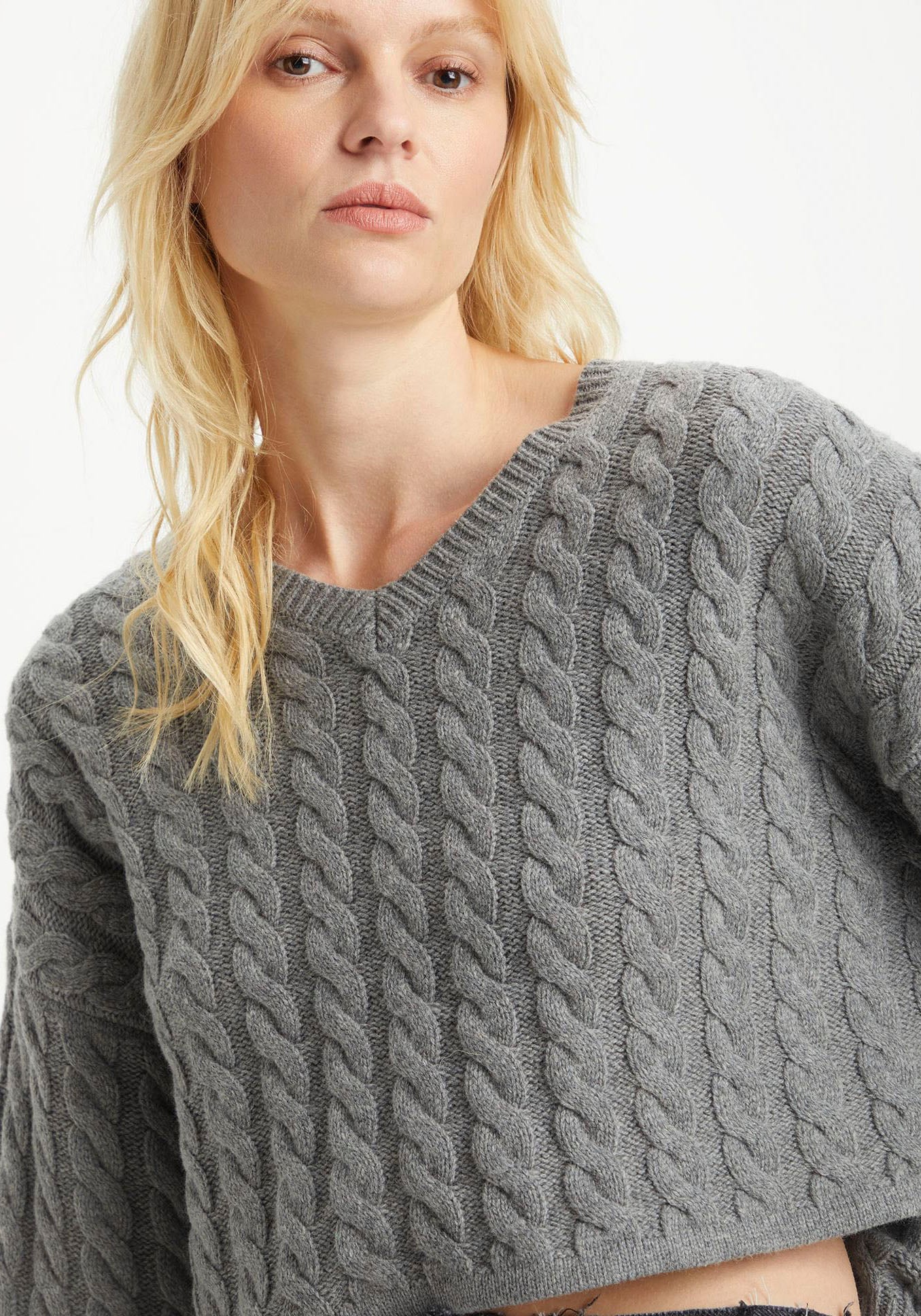 Levi's® Wollpullover »RAE CROPPED SWEATER«, mit Zopfmuster - super kurz geschnitten