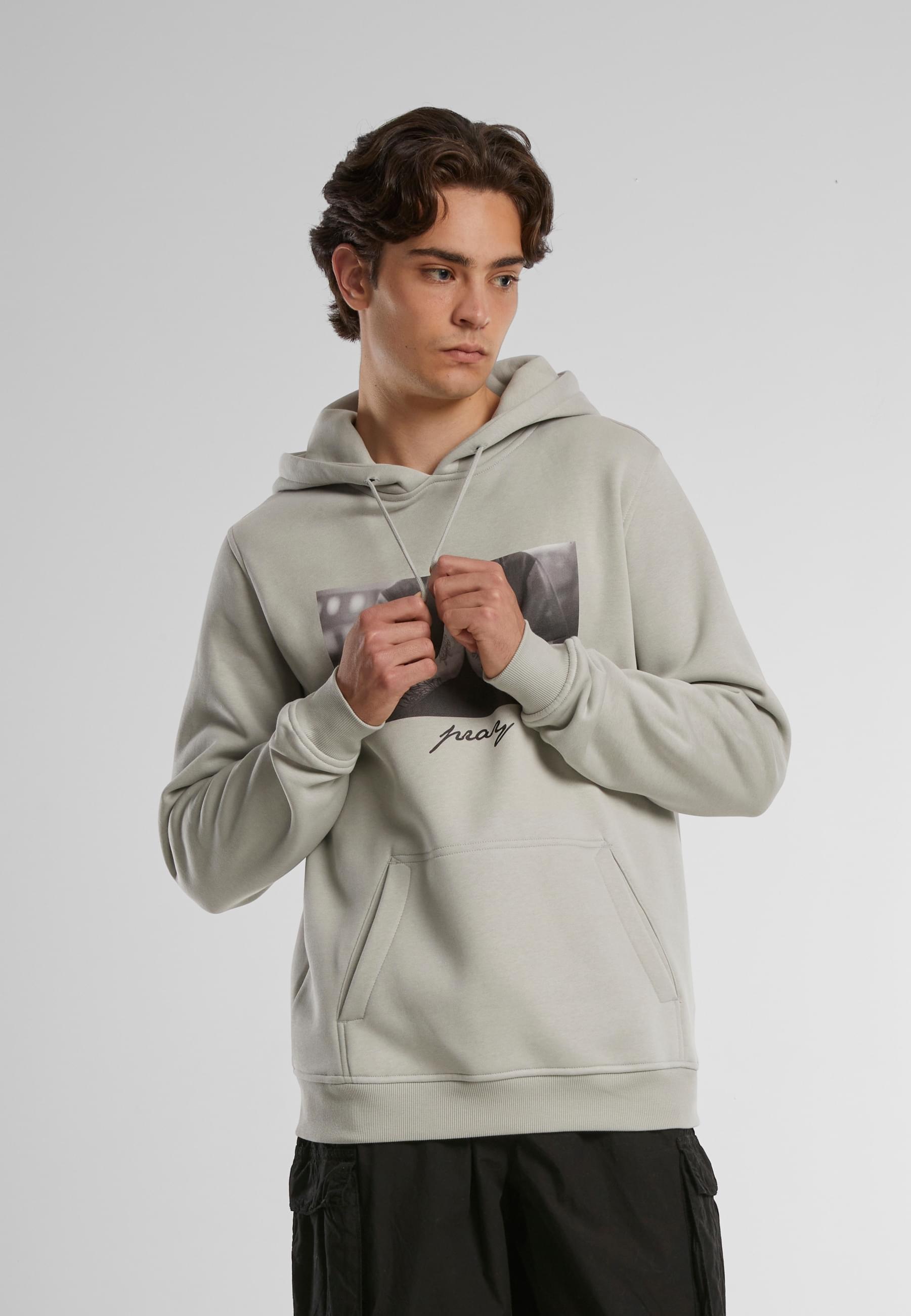 MisterTee Sweatshirt »MisterTee Herren Pray Hoody«, (1 tlg.)