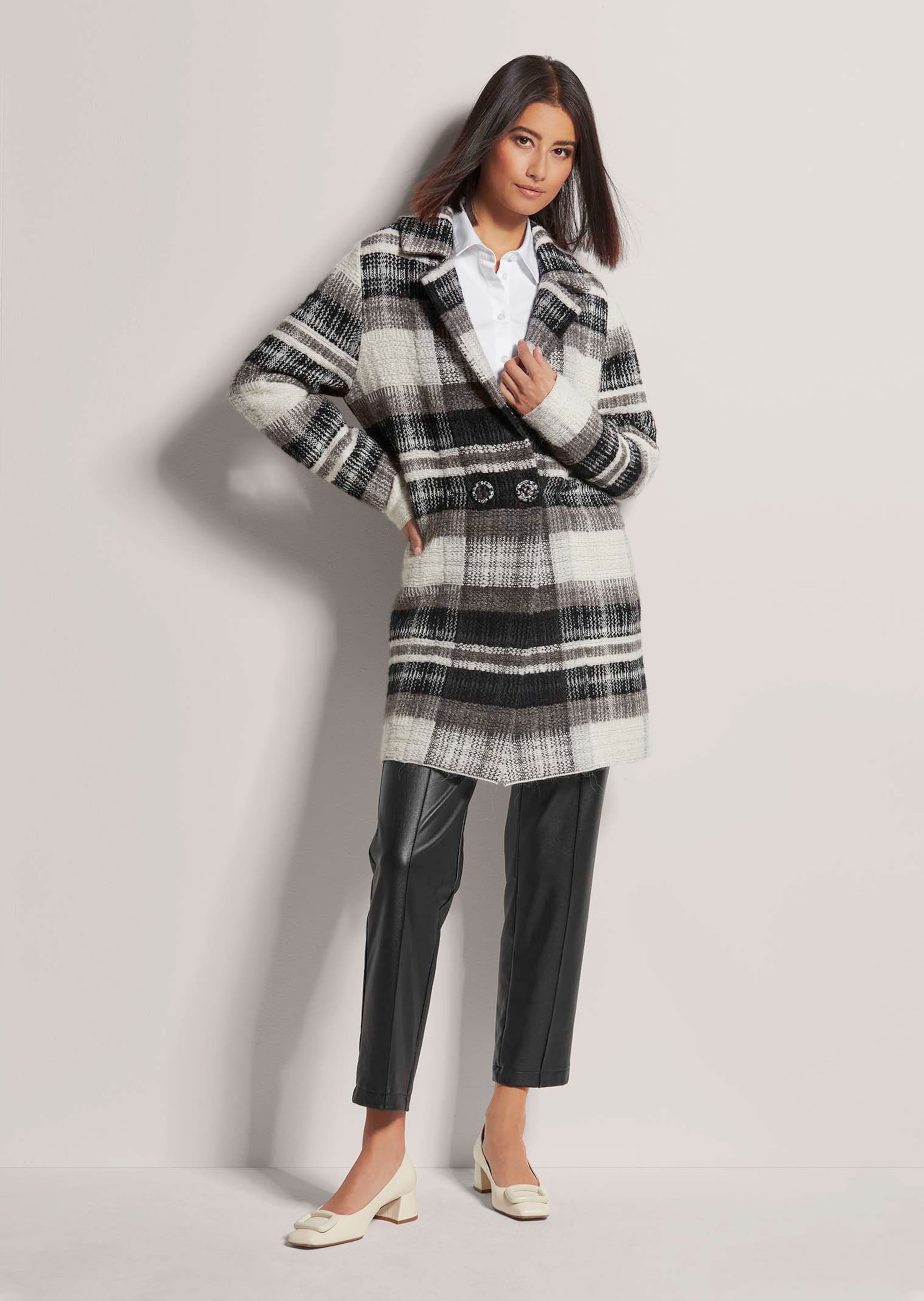 MADELEINE Strickjacke »Strickjacke Dünner Mantel aus italienischem Garn« Mit Alpaka und Kaschmir