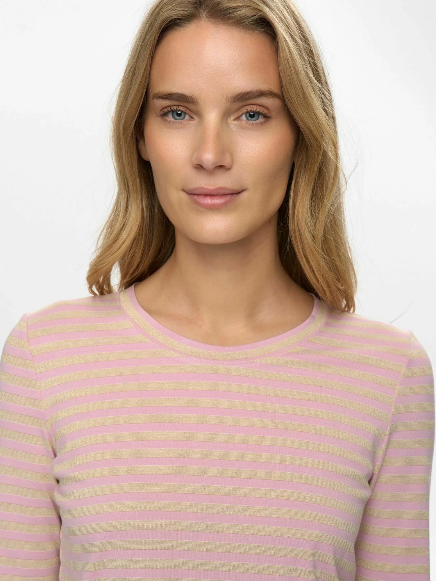 nümph Kurzarmhemd »Nümph T-shirt NURIXIE«
