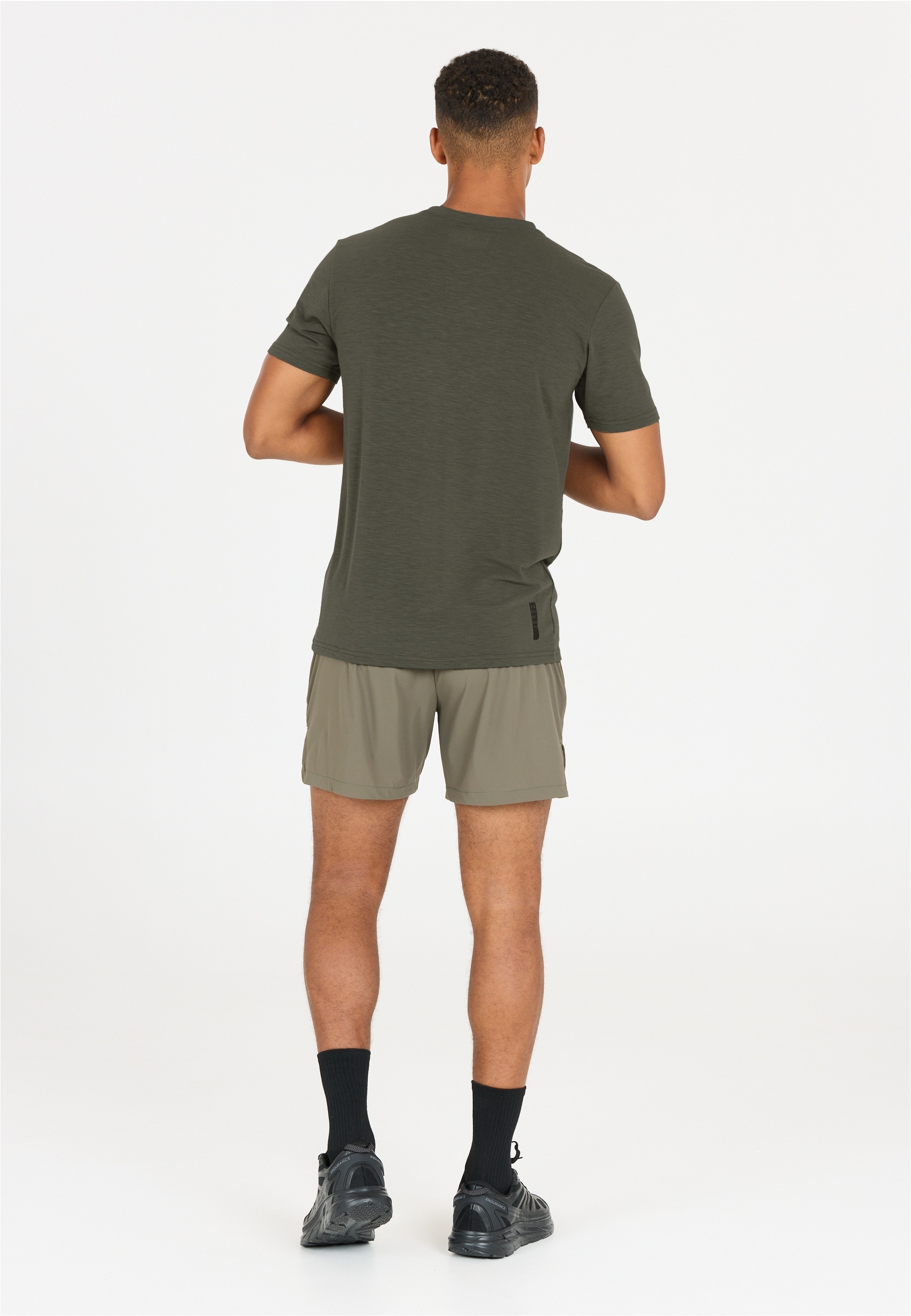 ENDURANCE Funktionsshirt »Peako«, (1 tlg.), aus schnelltrocknendem Material
