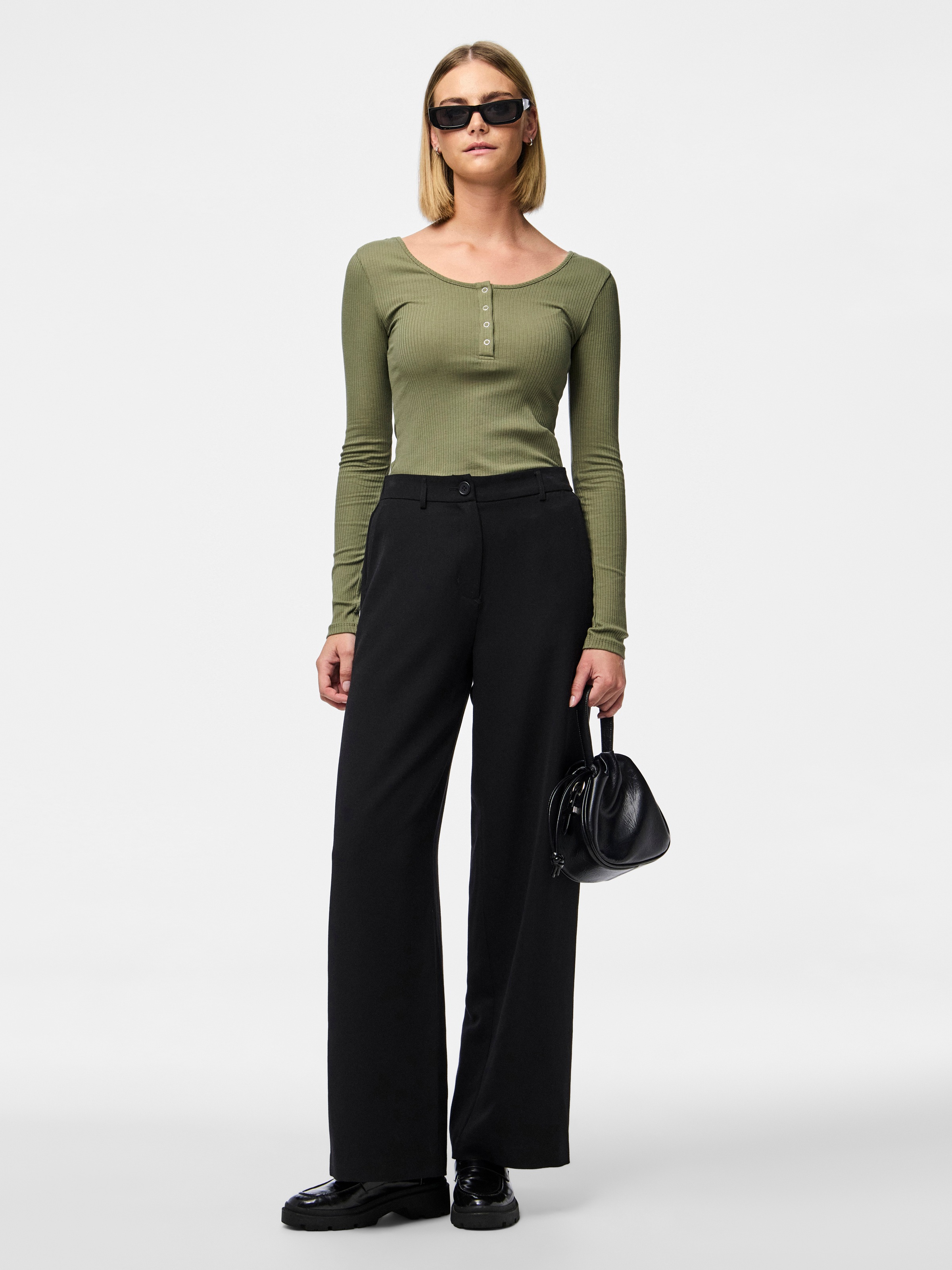 pieces Langarmshirt »PCKITTE LS TOP NOOS BC« Baumwollmischung, slim fit