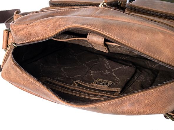 GreenLand Nature Messenger Bag »Montenegro«, aus echtem Leder mit praktischen Vortaschen