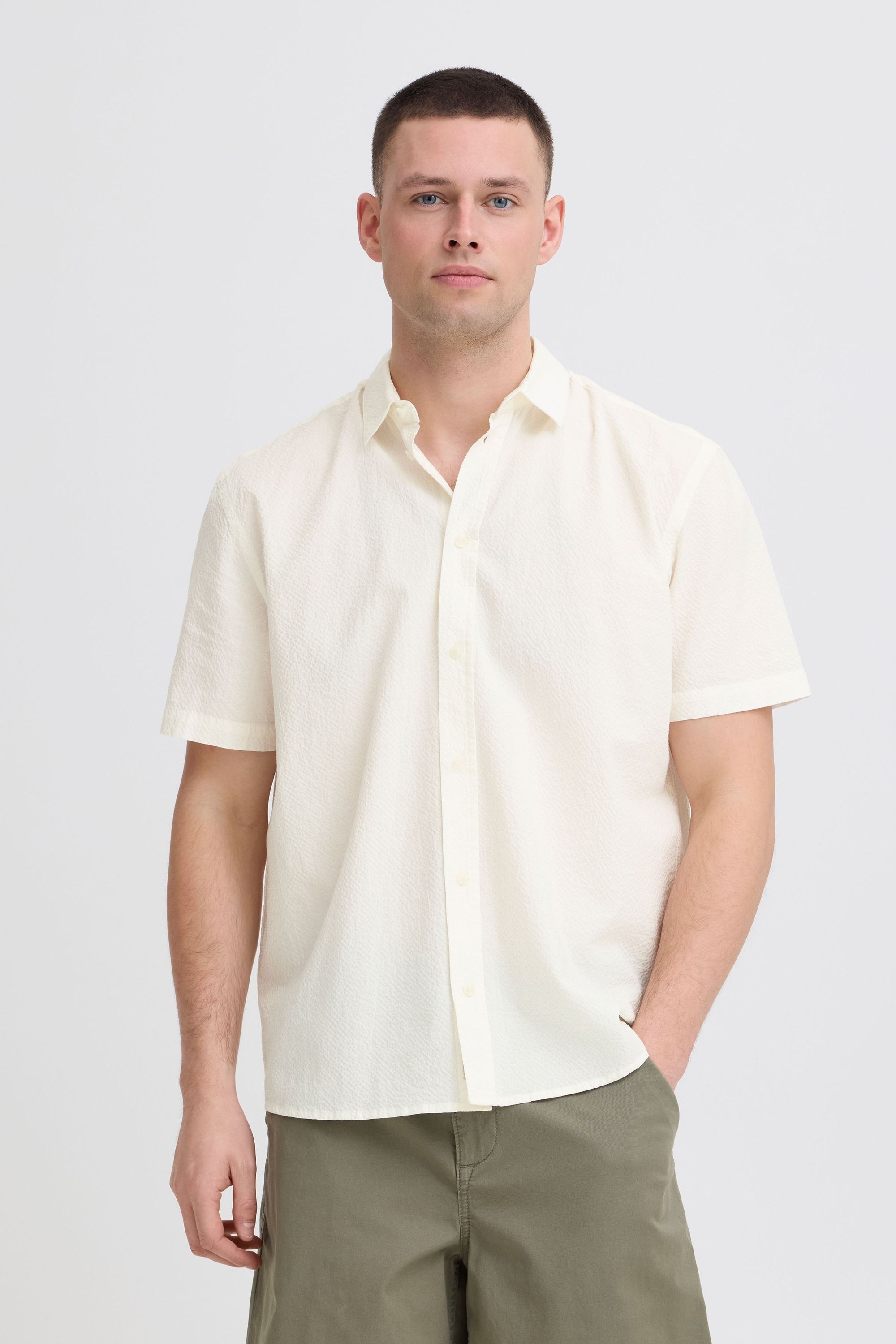 Blend Kurzarmhemd »BHAvan« Bequemes Kurzarmhemd mit klassischem Kragen