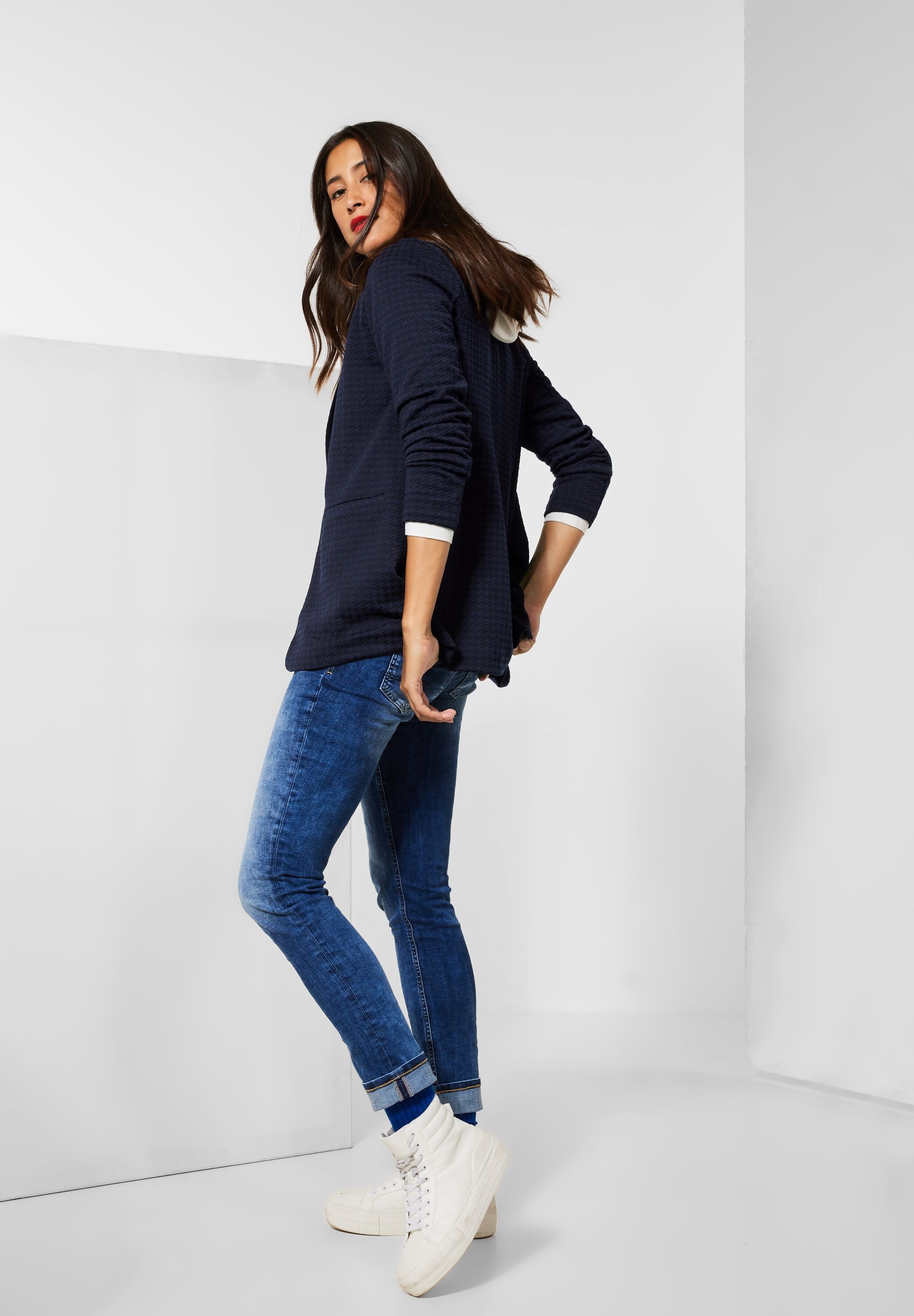 STREET ONE Longblazer, im angenehmen Materialmix