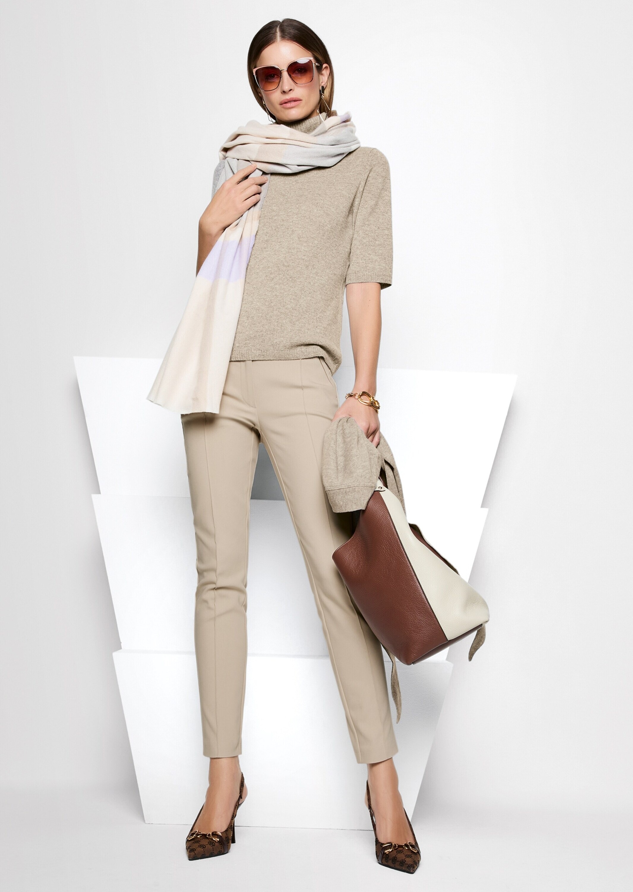 MADELEINE Stoffhose »Hose Schlanke Stretch-Hose mit Biesen«