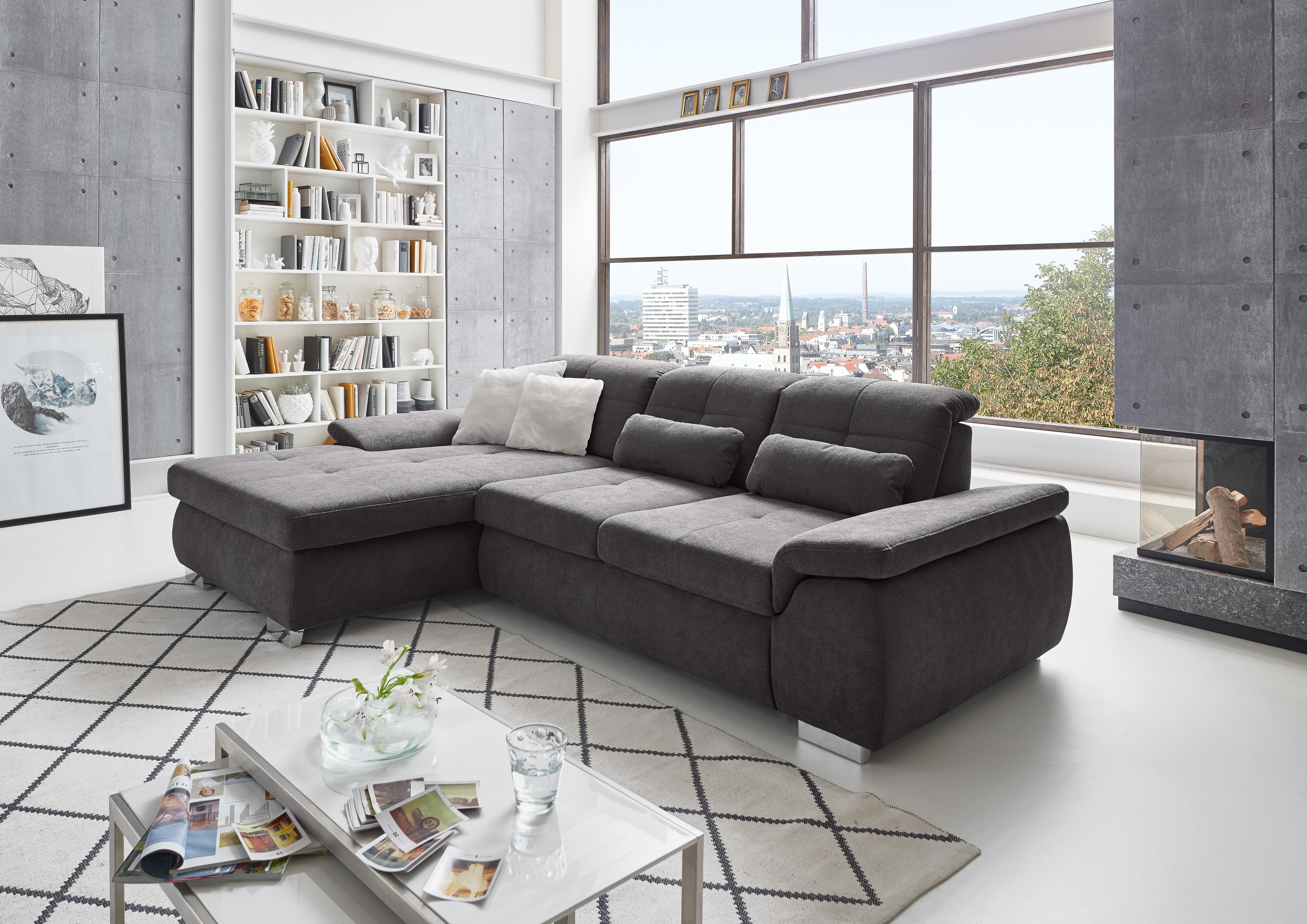 Die PlanBar Ecksofa "MP-IN16037 L-Form, Breite 289 cm, mit Federkern-Polsterung" mit Sitztiefenverstellung & Zierkissen