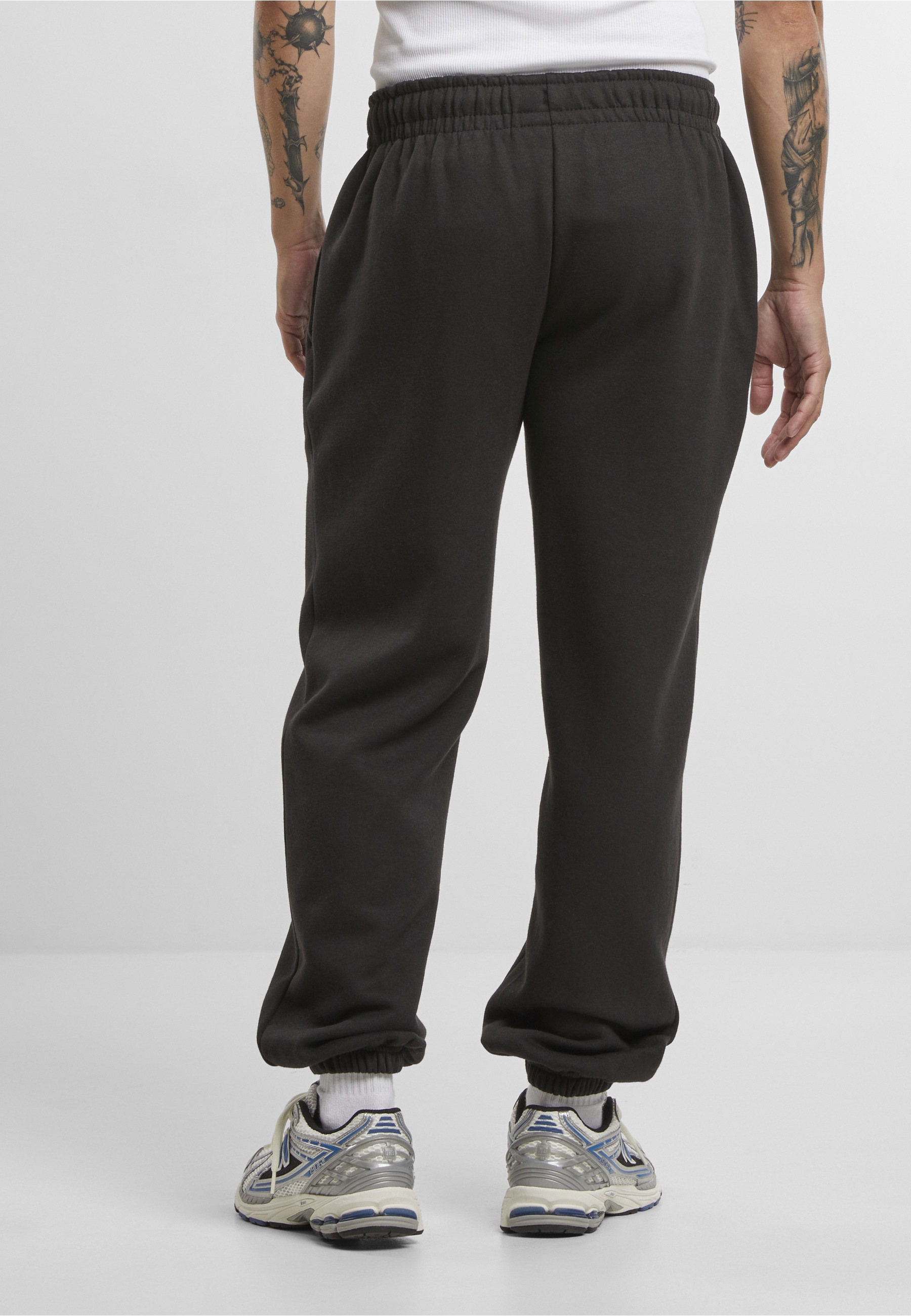 URBAN CLASSICS Jogginghose »Urban Classics Basic Essential Sweatpants«