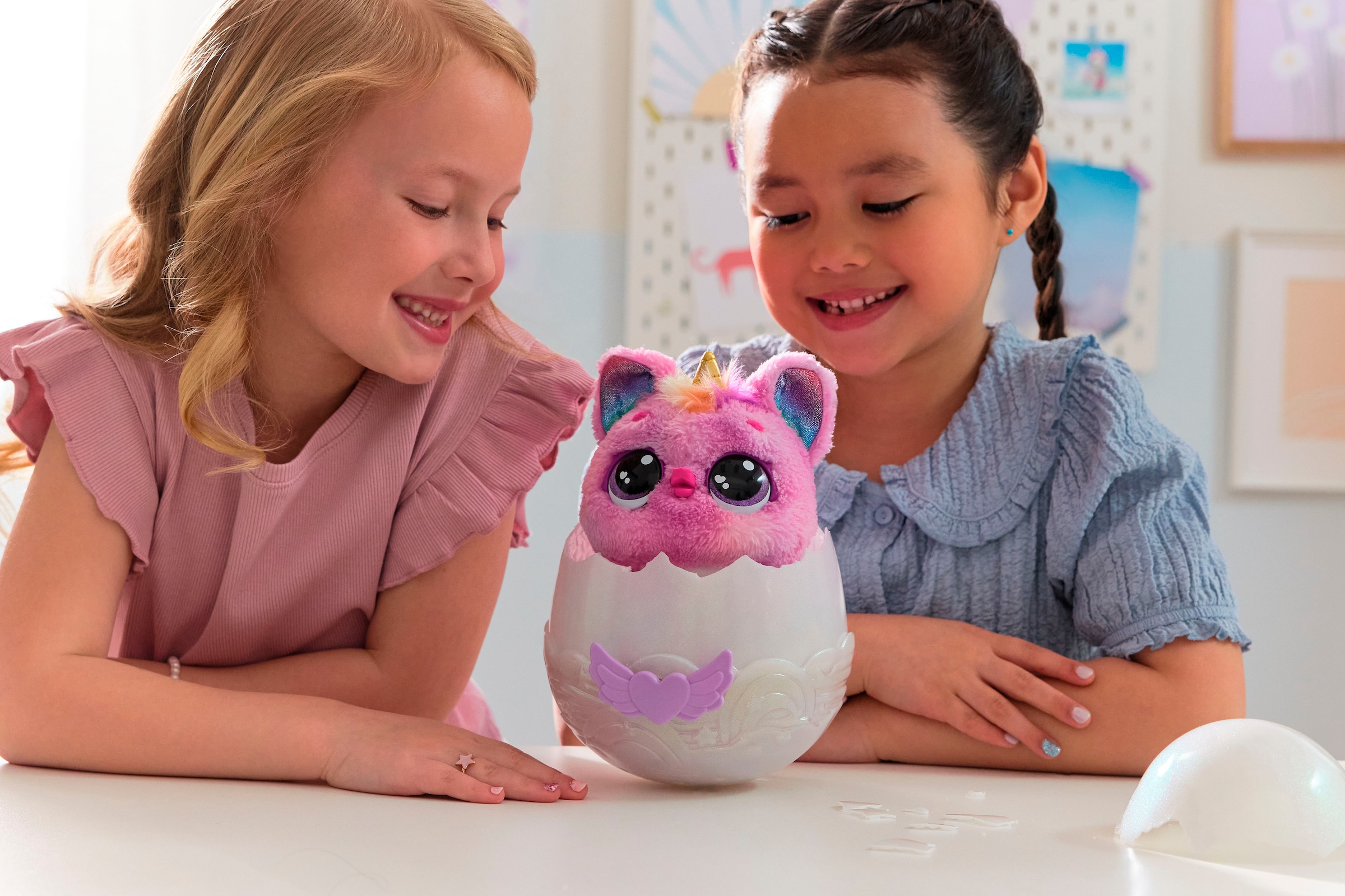 Spin Master Spielfigur »Hatchimals Alive Mystery Ei Pufficorn«, mit Licht und Sound