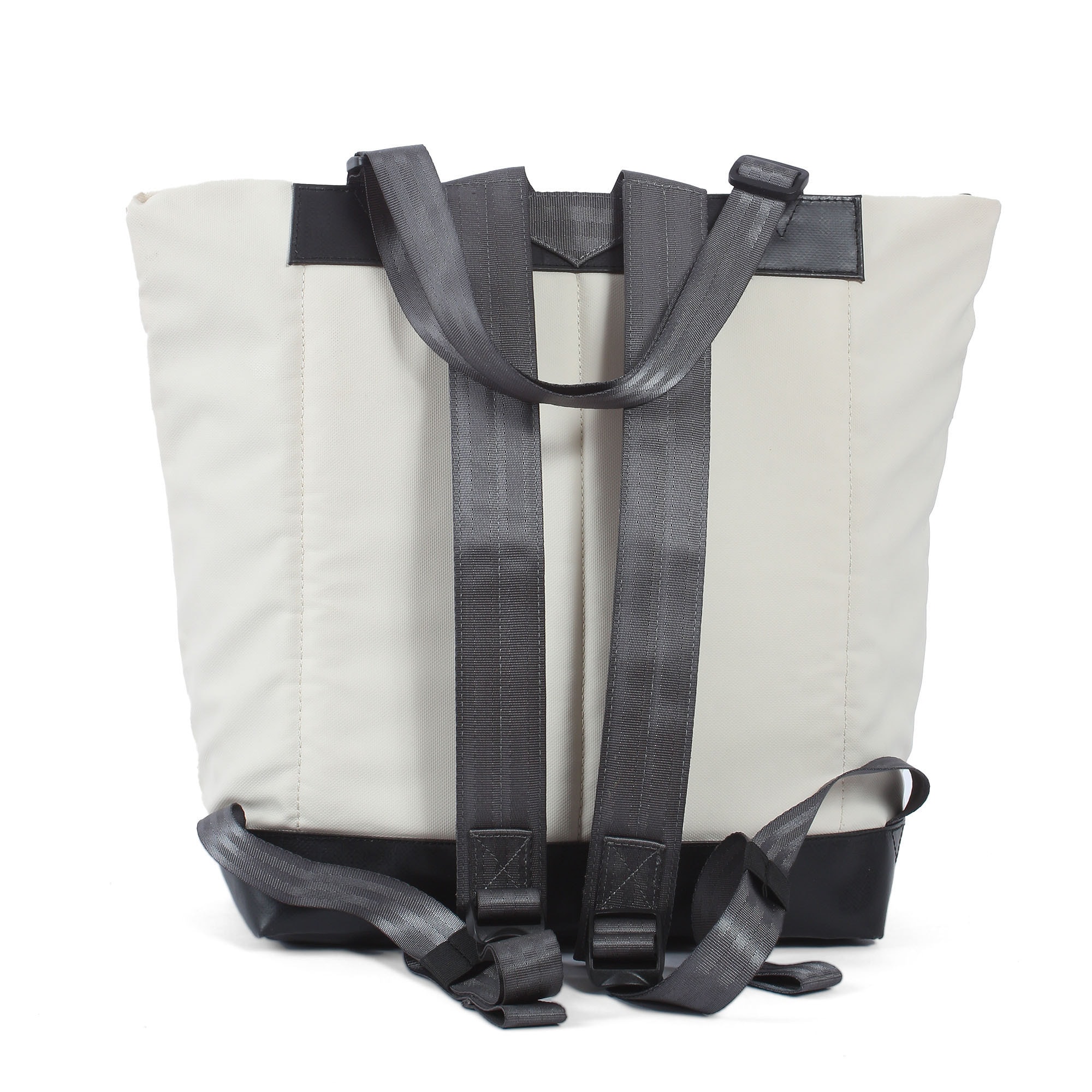 7clouds Cityrucksack »Simse 7.1«, mit recyceltem PET