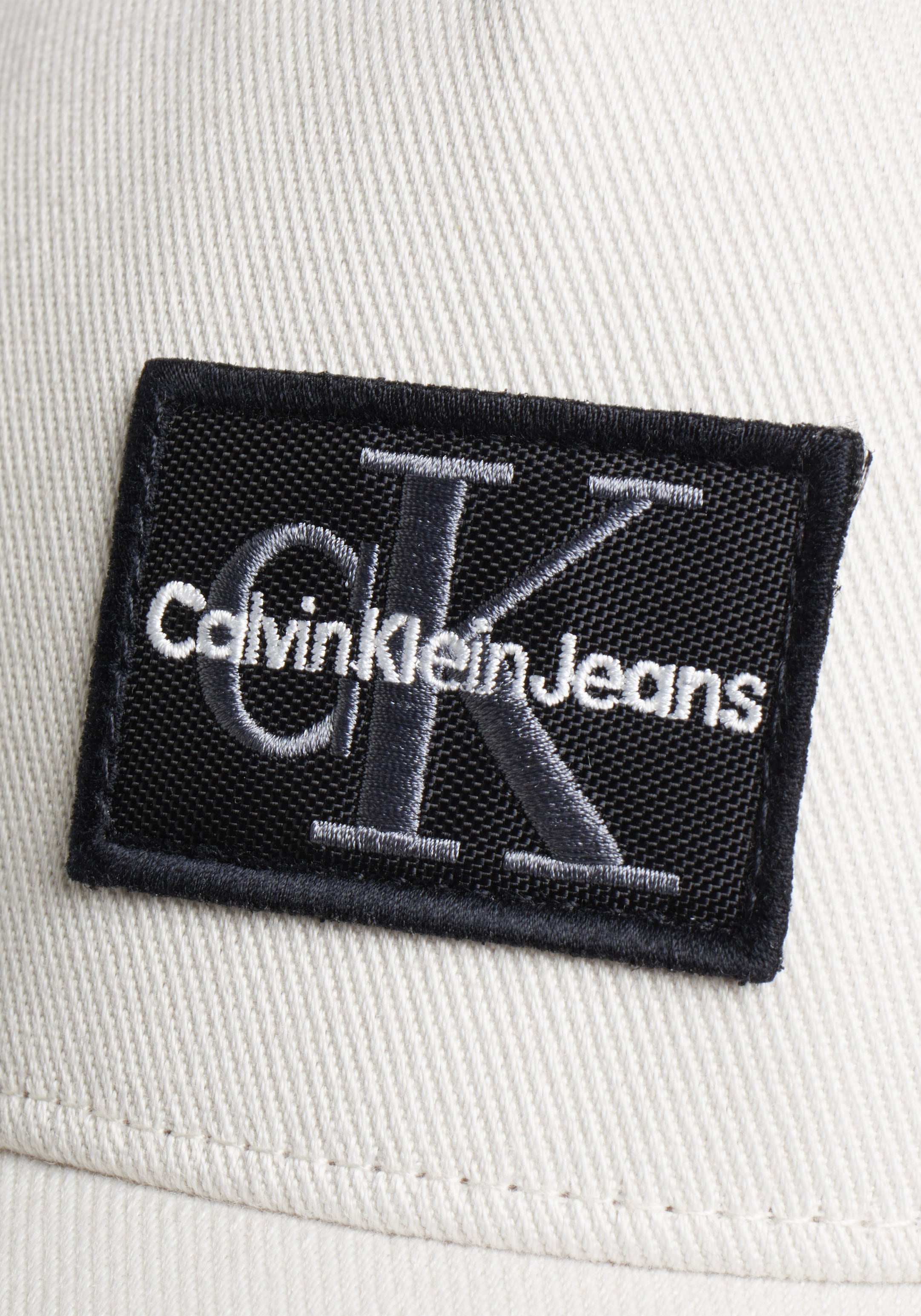 Calvin Klein Jeans Trucker Cap »MONO LOGO PATCH TRUCKER HAT«, mit Logopatch, unisex