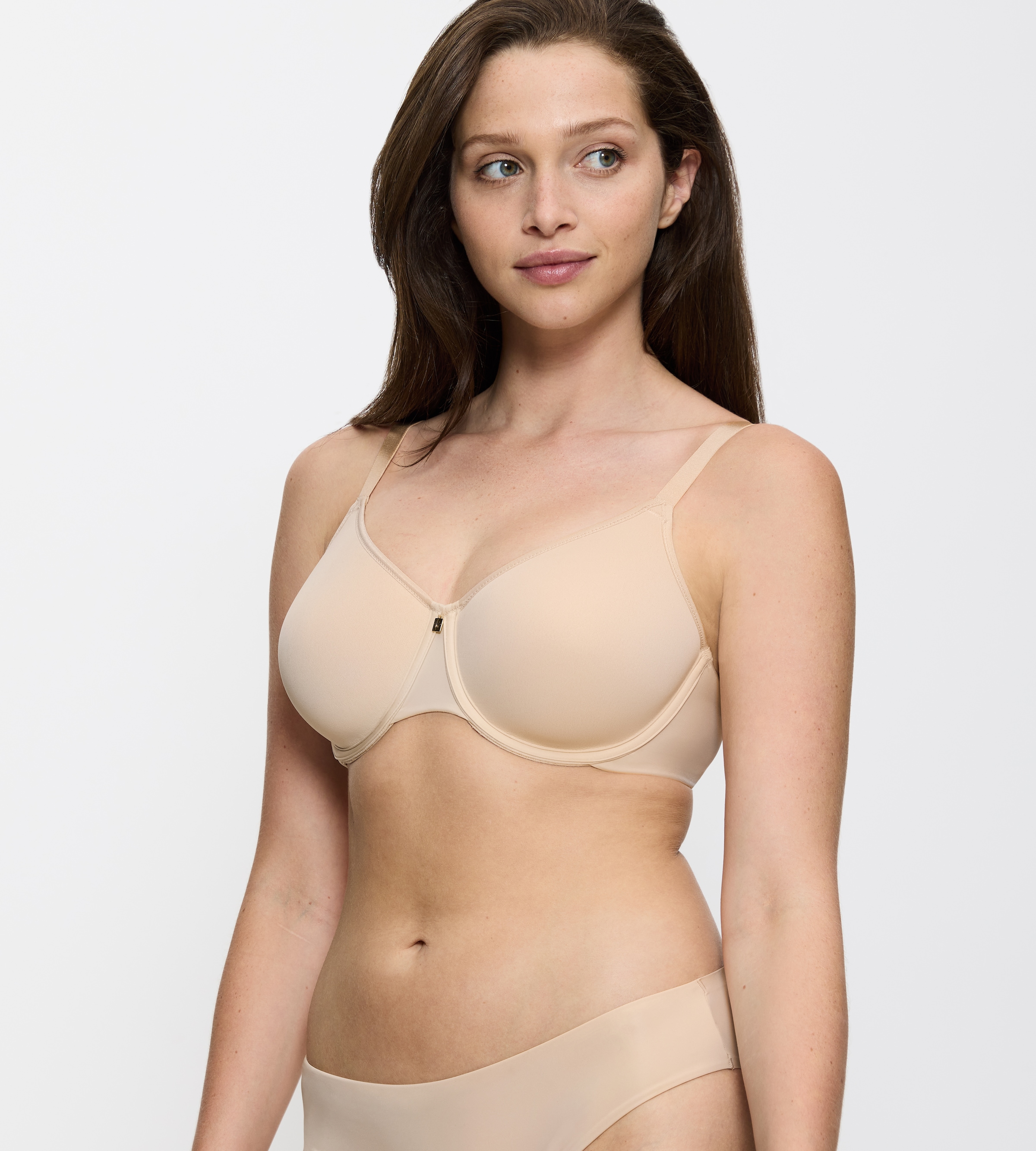 Triumph Minimizer-BH "Body Make-Up Essentials" reduziert optisch um eine Cup-Größe, seidig weich, Microfaser