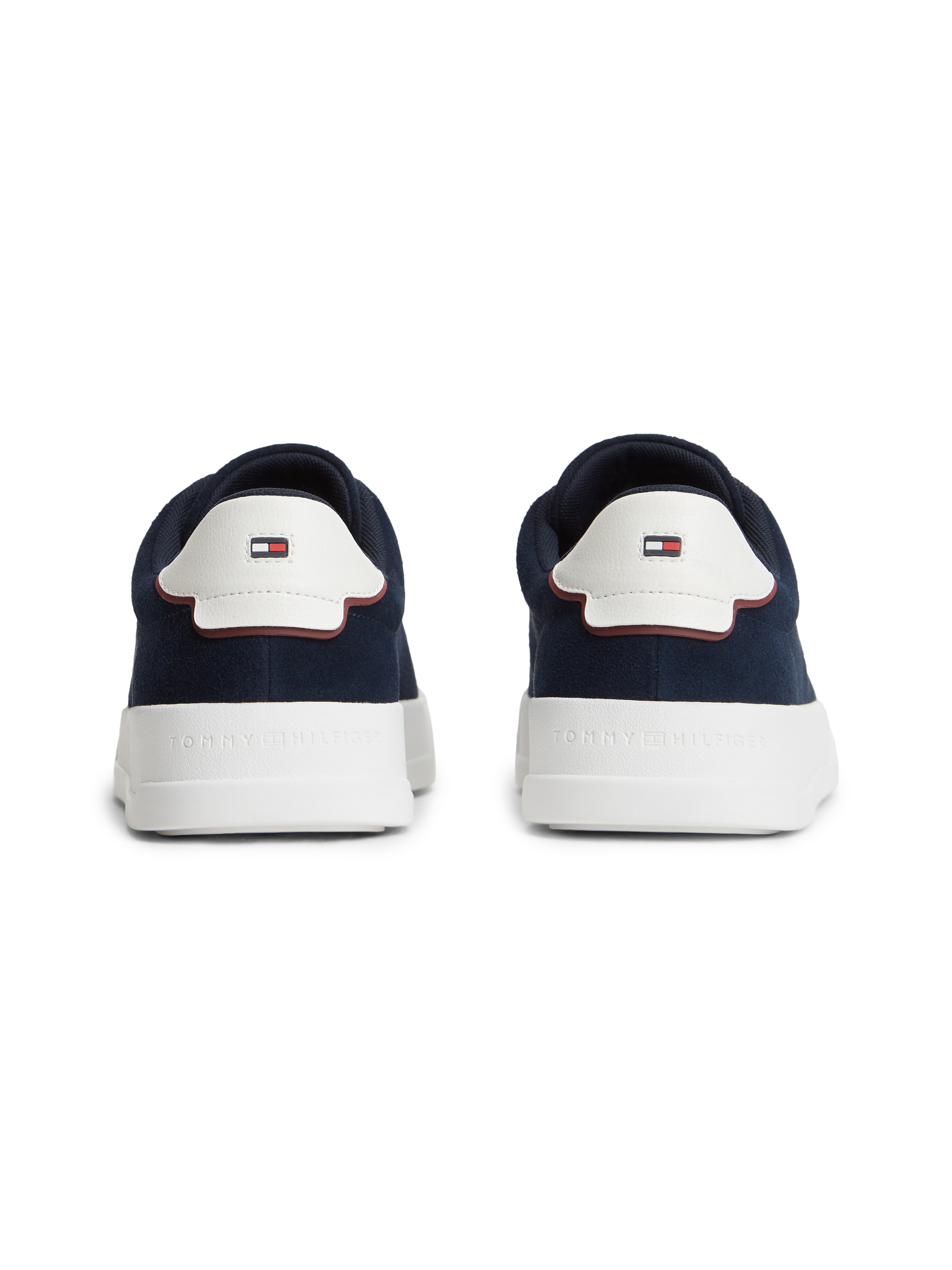 Tommy Hilfiger Sneaker »TH COURT CORE SUEDE«  Freizeitschuh, Halbschuh, Schnürschuh mit seitlichem Logoschriftzug