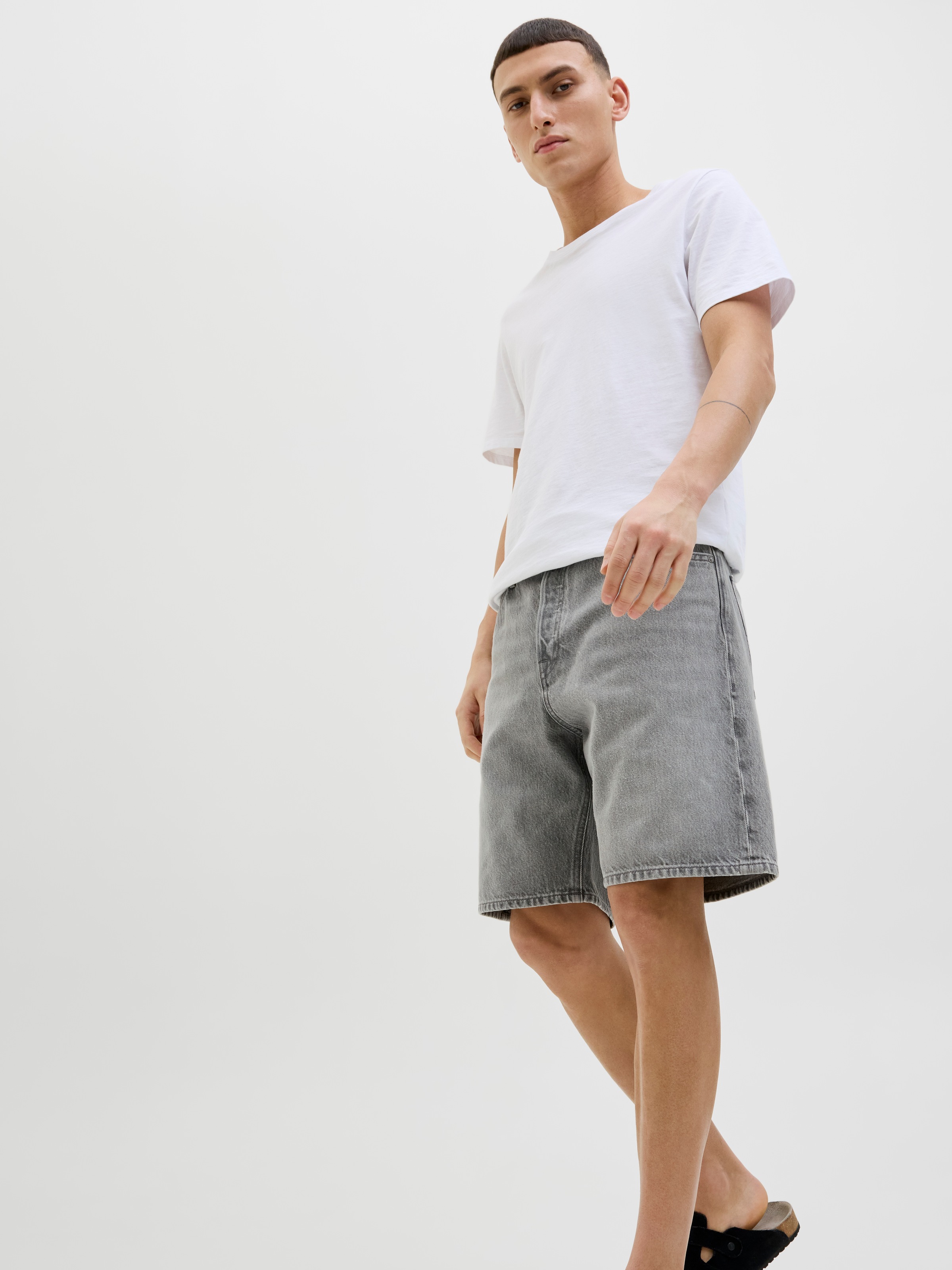 Jack & Jones Relaxshorts »JJITONY JJORIGINAL SHORTS SBD 210 SN«, im Five-Pocket Style