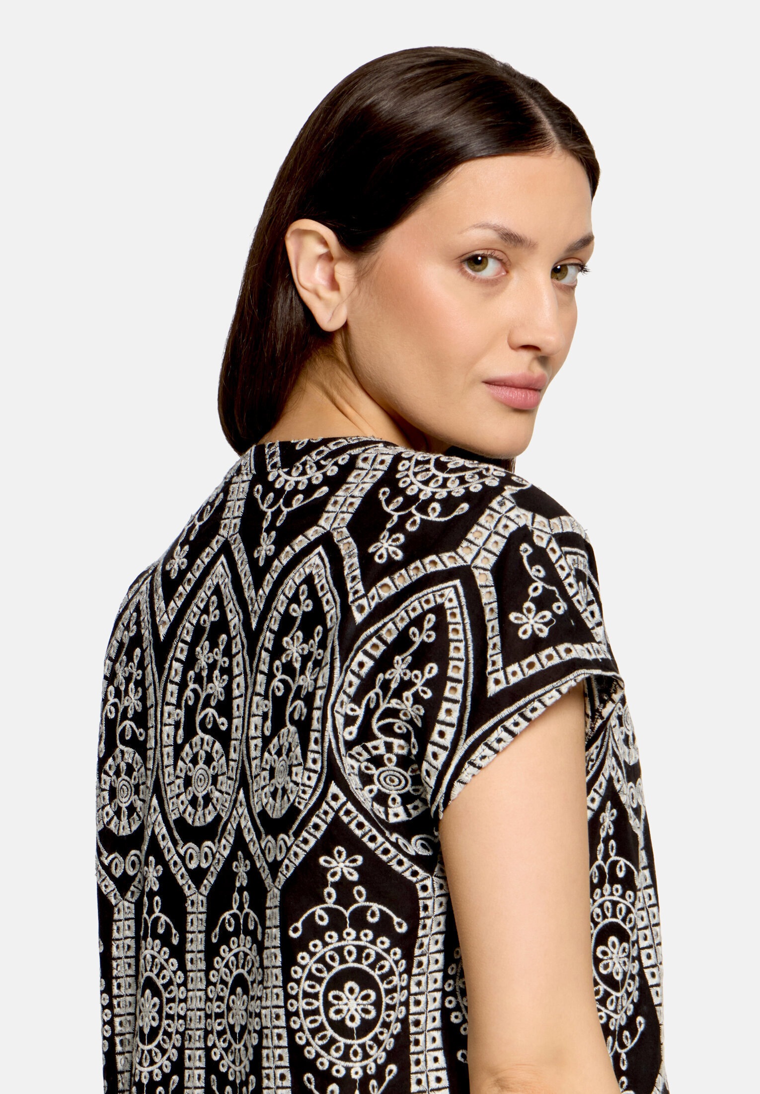 Betty&Co Hemdbluse »Damen mit Stickerei«