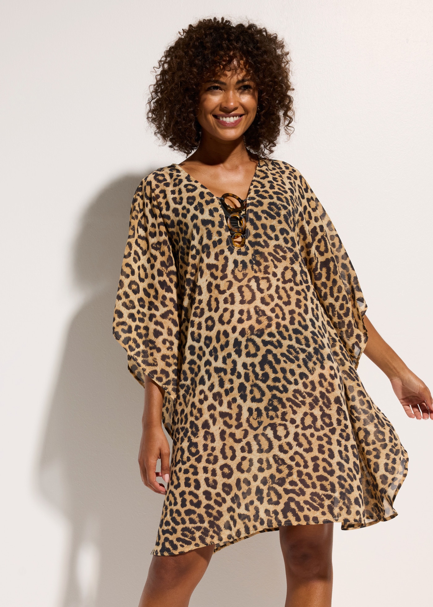 bonprix Tunikakleid mit Leo Print, transparente Tunika, Loose Fit, Kurzarm-Design