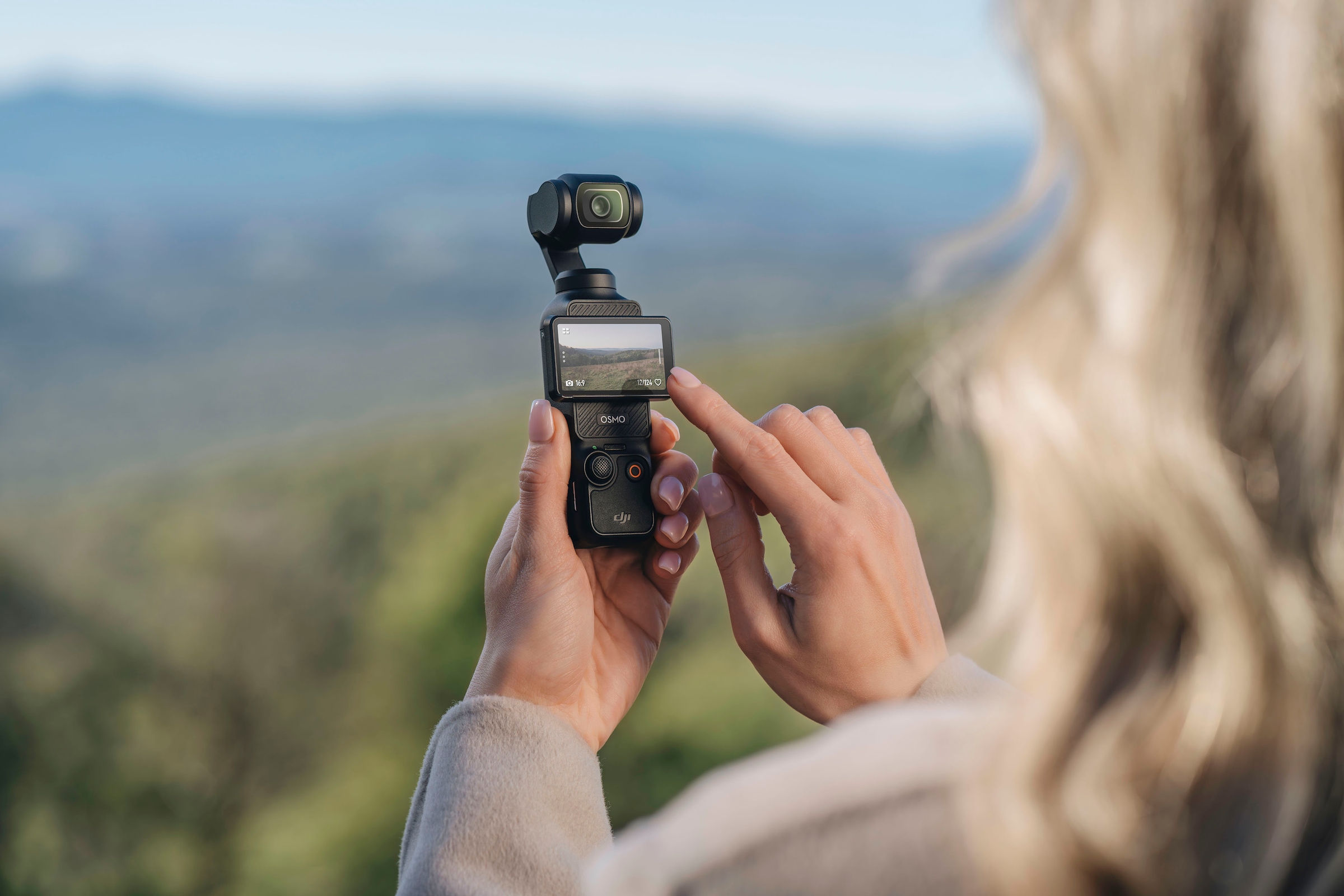 DJI Camcorder »Osmo Pocket 3 Kreativ Combo«, 4K Ultra HD, Bluetooth