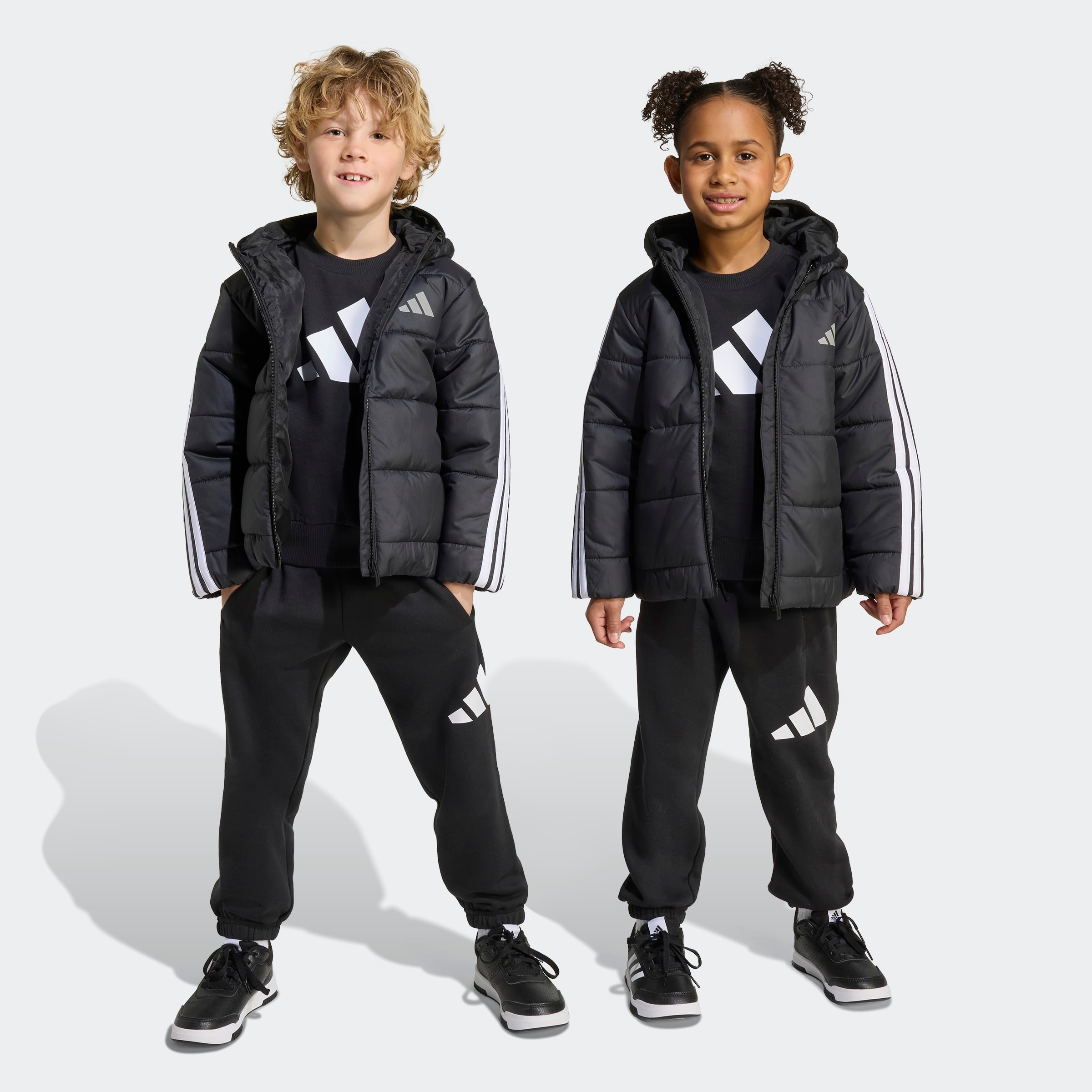 adidas Sportswear Winterjacke "ESSENTIALS 3-STREIFEN GEFÜTTERTE" für Kinder, mit Reißverschluss, leichtes Material