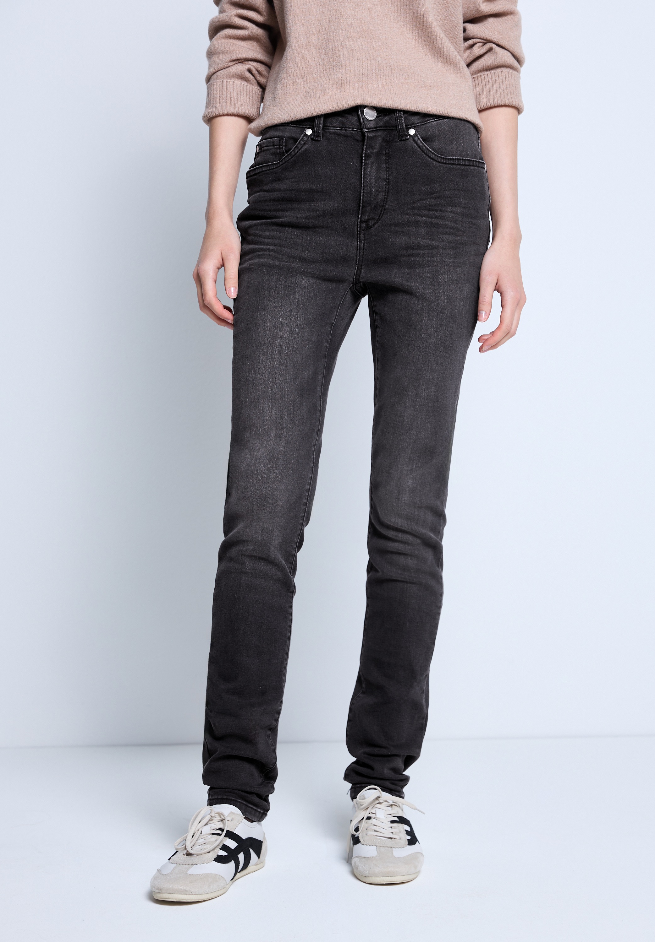 STREET ONE STUDIO Comfort-fit-Jeans, aus Baumwolle mit Stretchanteil