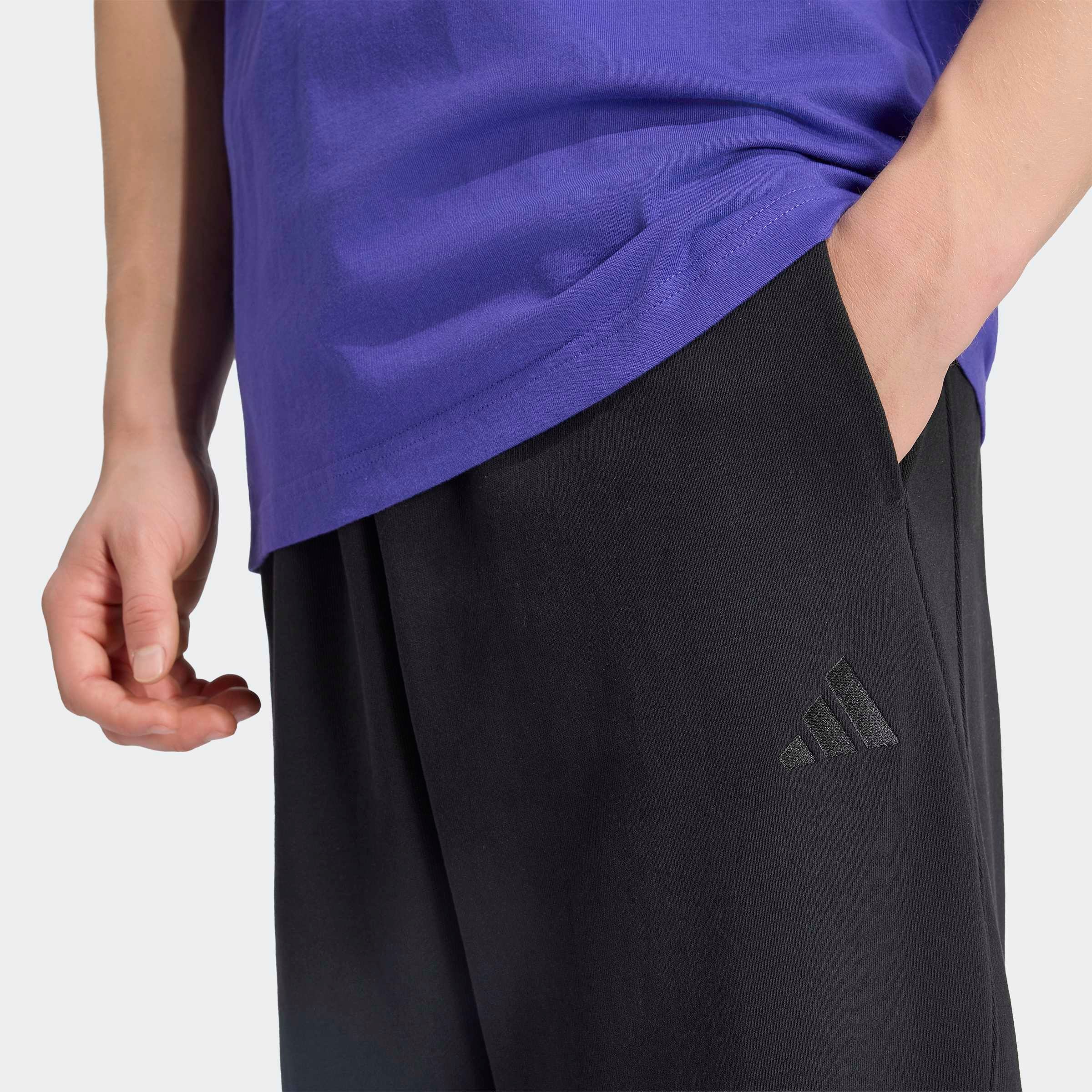 adidas Sportswear »M AK SL R CF PT«  Schwere Premium-Qualität, robuste Stoffstruktur