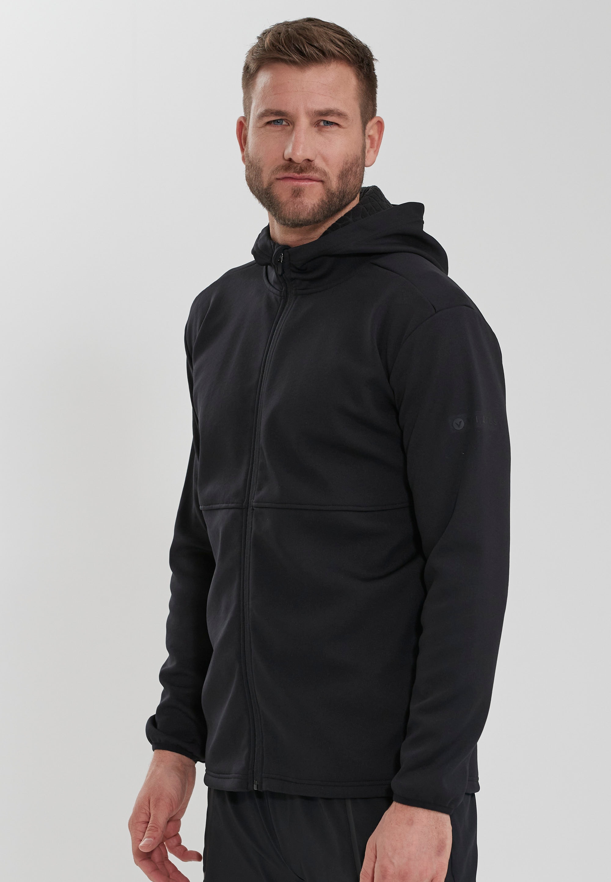 Virtus Sweatjacke "Hillsbord", mit praktischem Kinnschutz günstig online kaufen