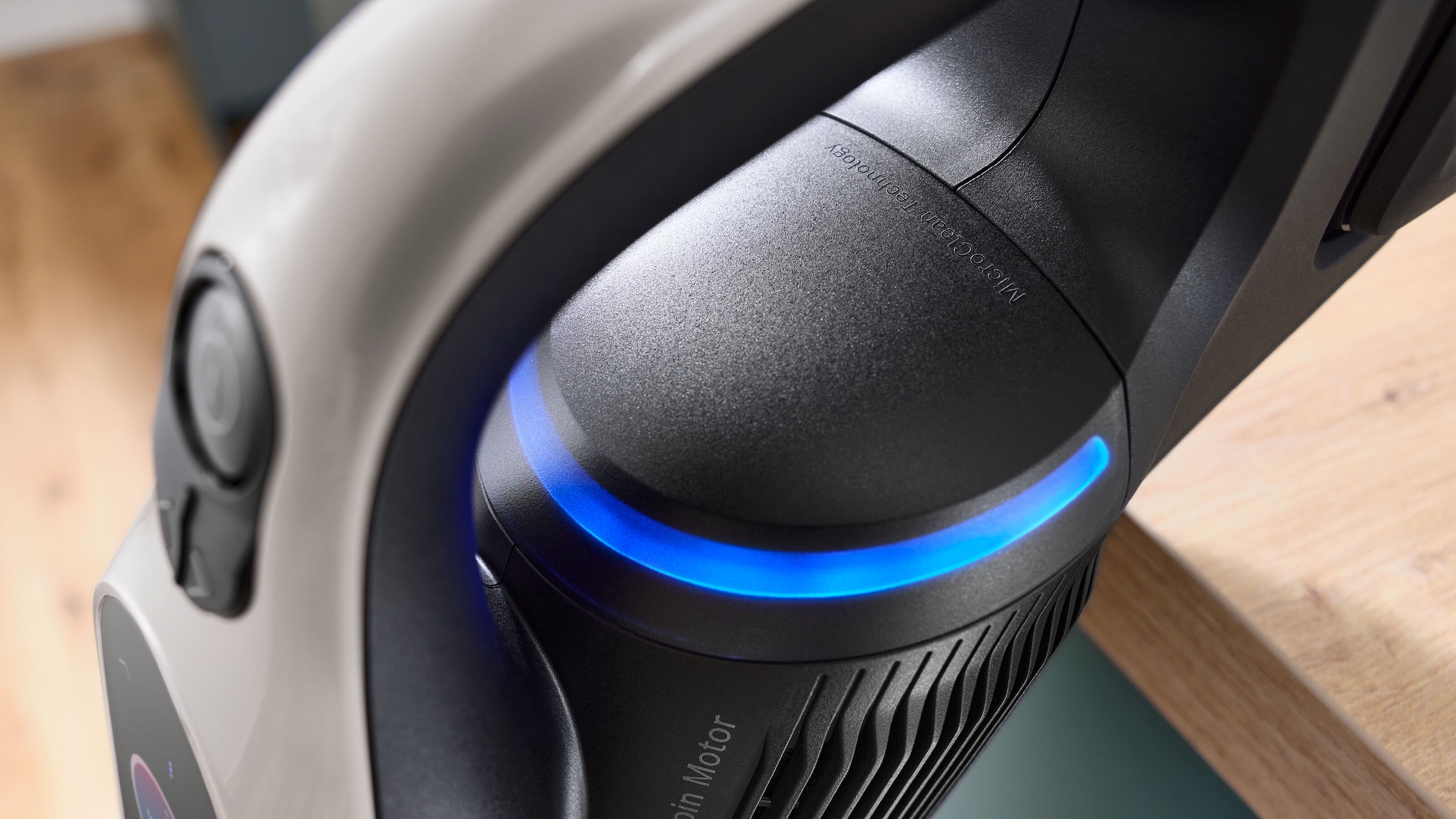 BOSCH Softdüse »Hartboden-Softdüse mit LED-Beleuchtung BHZUNGHF, sanfte Reinigung«, (Packung), ideal für Parkett und Fliesen, Original-Zubehör, schwarz