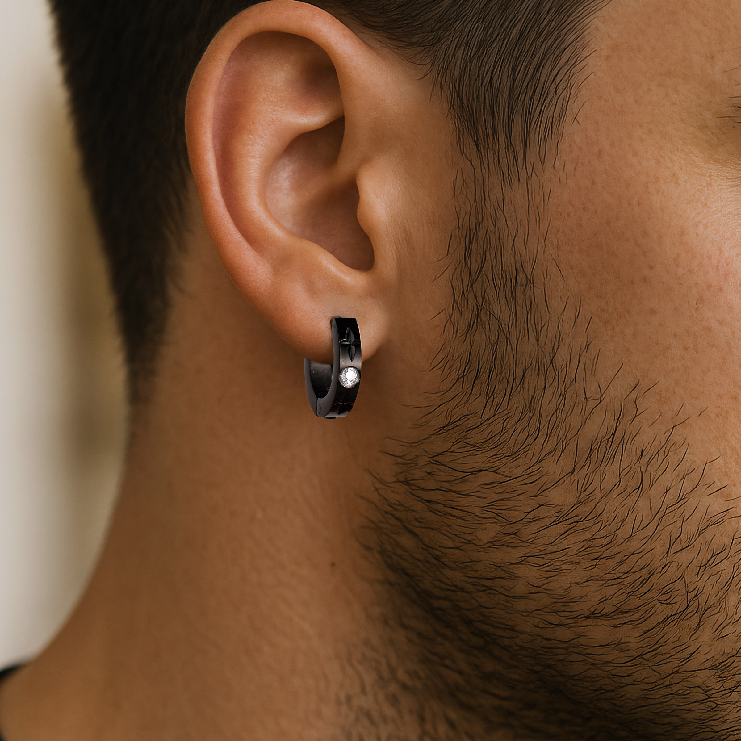 Firetti Paar Creolen »Schmuck Geschenk Edelstahl Ohrschmuck Ohrringe Classic« mit Zirkonia (synth.)