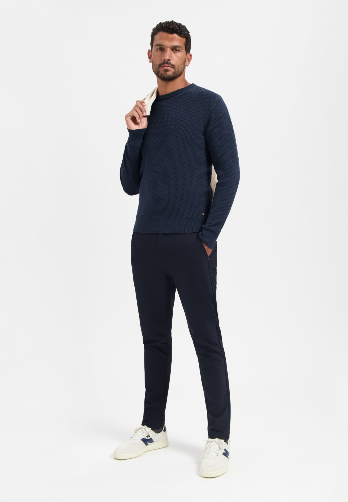 NO EXCESS V-Ausschnitt-Pullover »No Excess Pullover mit diagonaler Strickstruktur«