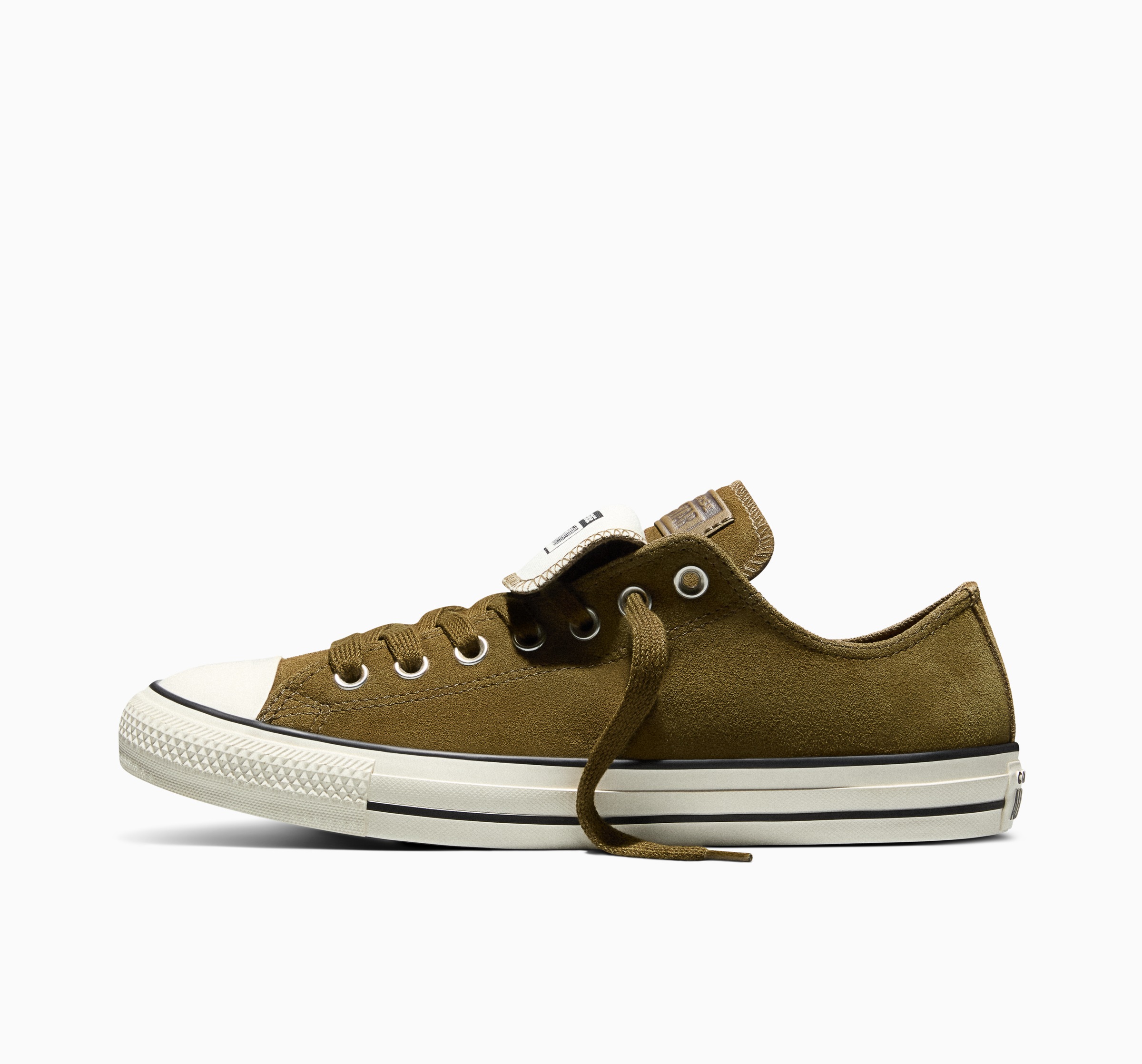 Converse Sneaker »CHUCK TAYLOR ALL STAR SUEDE«  aus Wildleder, zweifarbige Laces