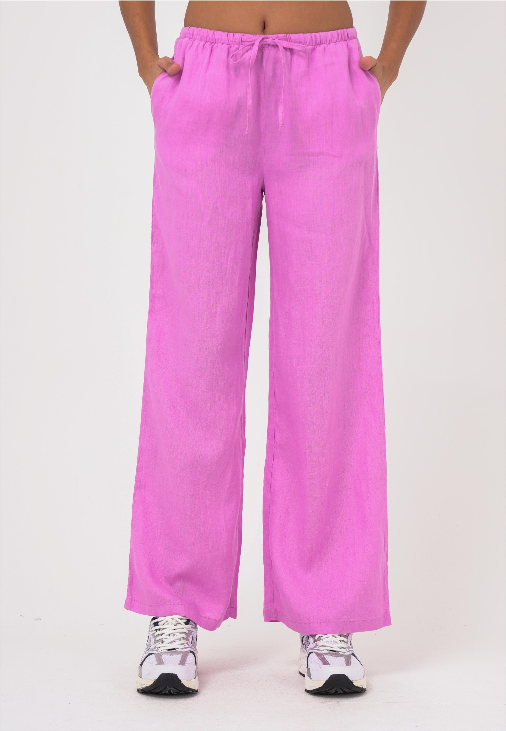 freshlions Sweathose "Livia" im klassischen Design günstig online kaufen